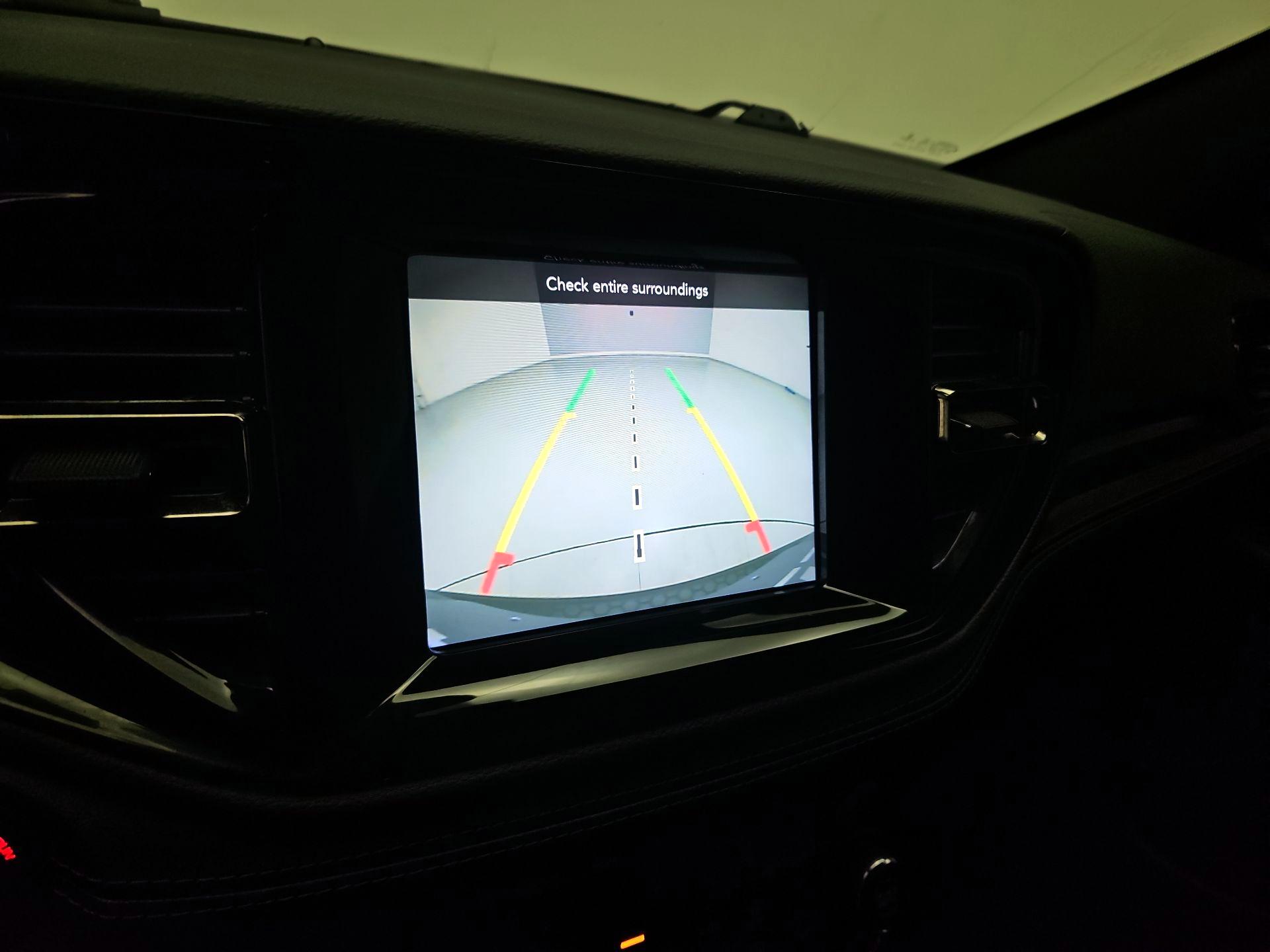 Thumbnail: 2022 Dodge Durango - 14