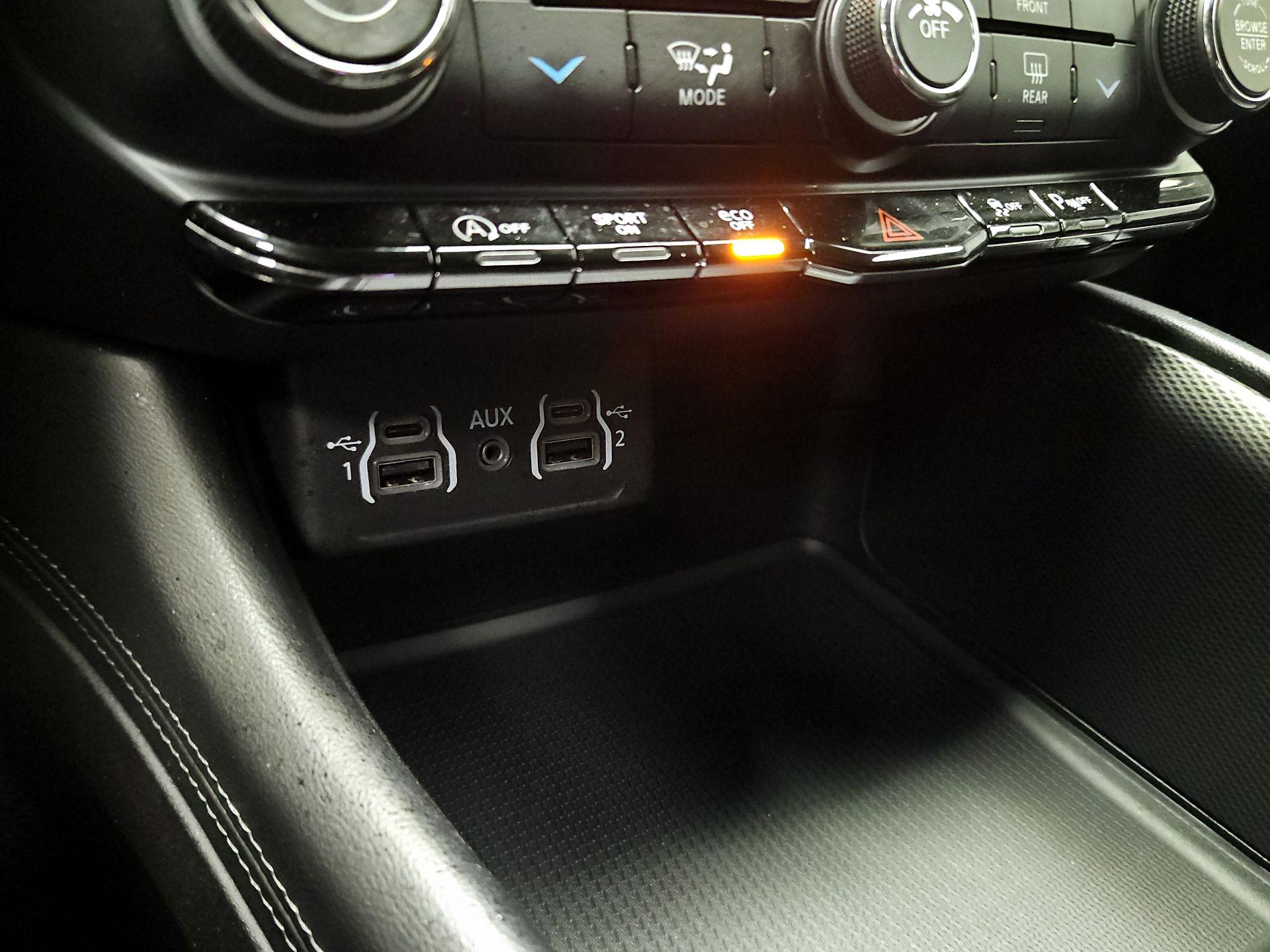 Thumbnail: 2022 Dodge Durango - 18