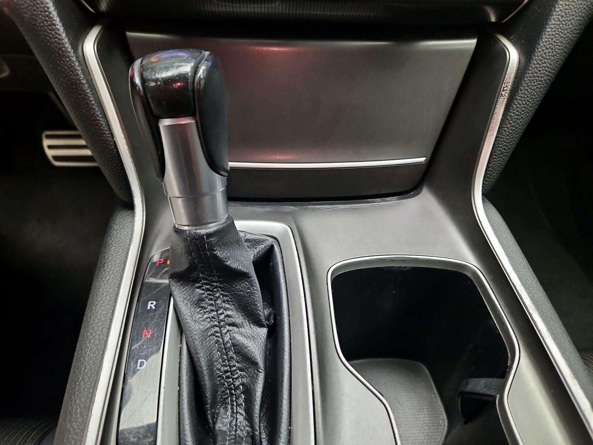 Thumbnail: 2020 Honda Accord - 17