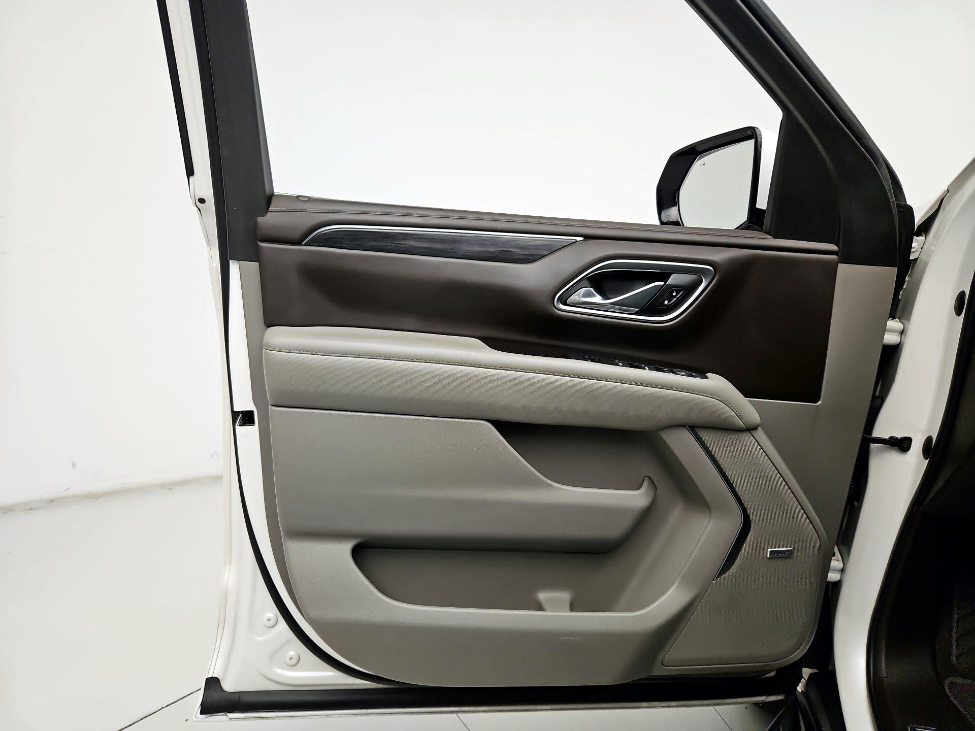 Thumbnail: 2021 GMC Yukon XL - 12