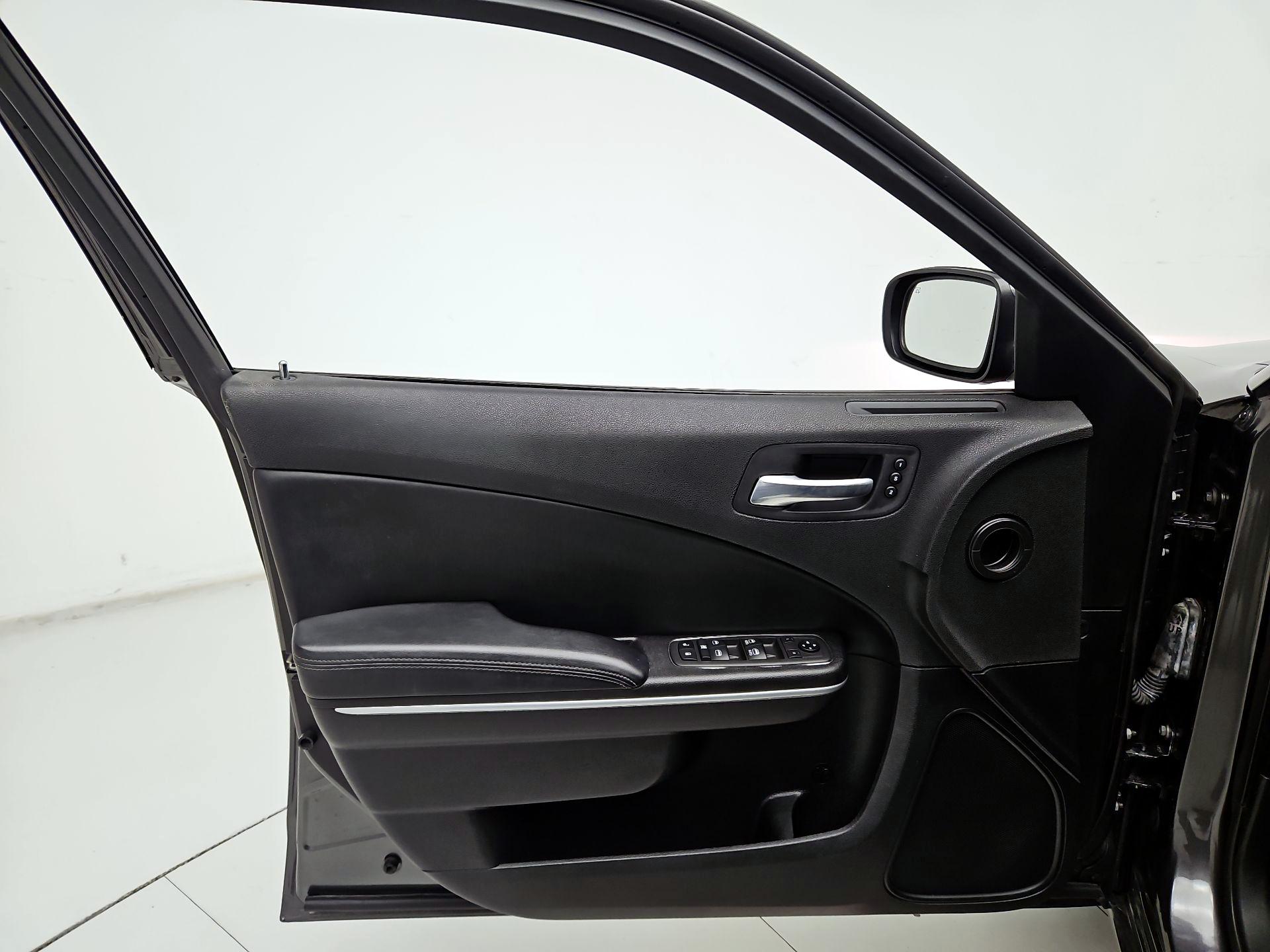 Thumbnail: 2021 Dodge Charger - 12