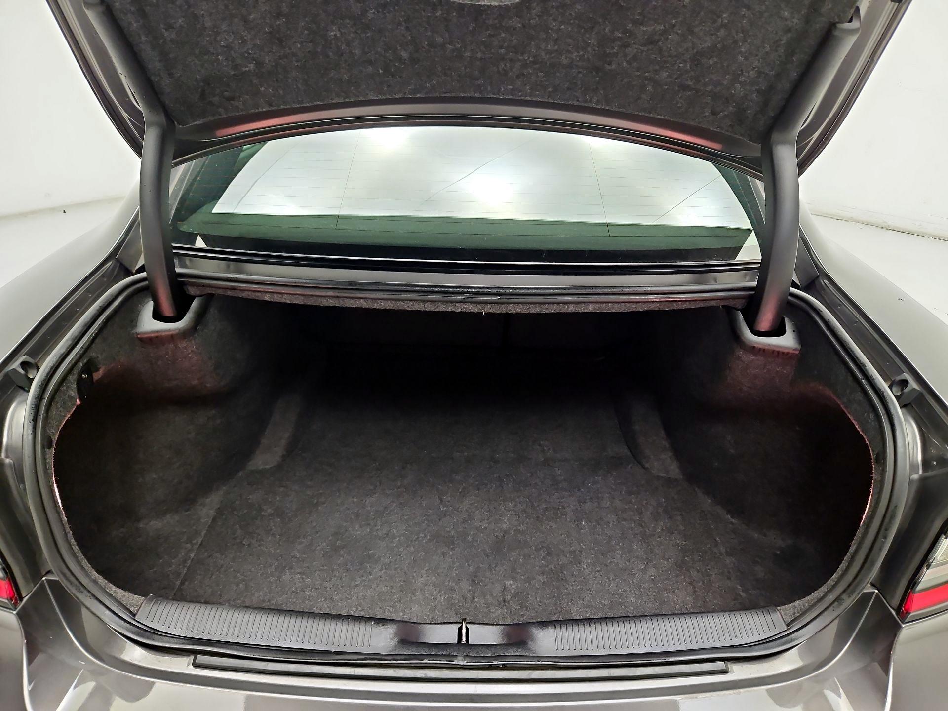 Thumbnail: 2021 Dodge Charger - 18