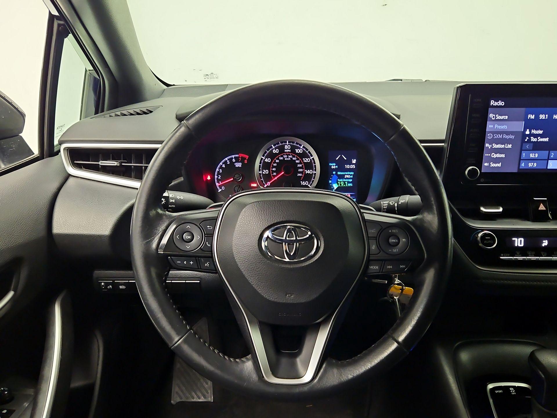 Thumbnail: 2022 Toyota Corolla - 10