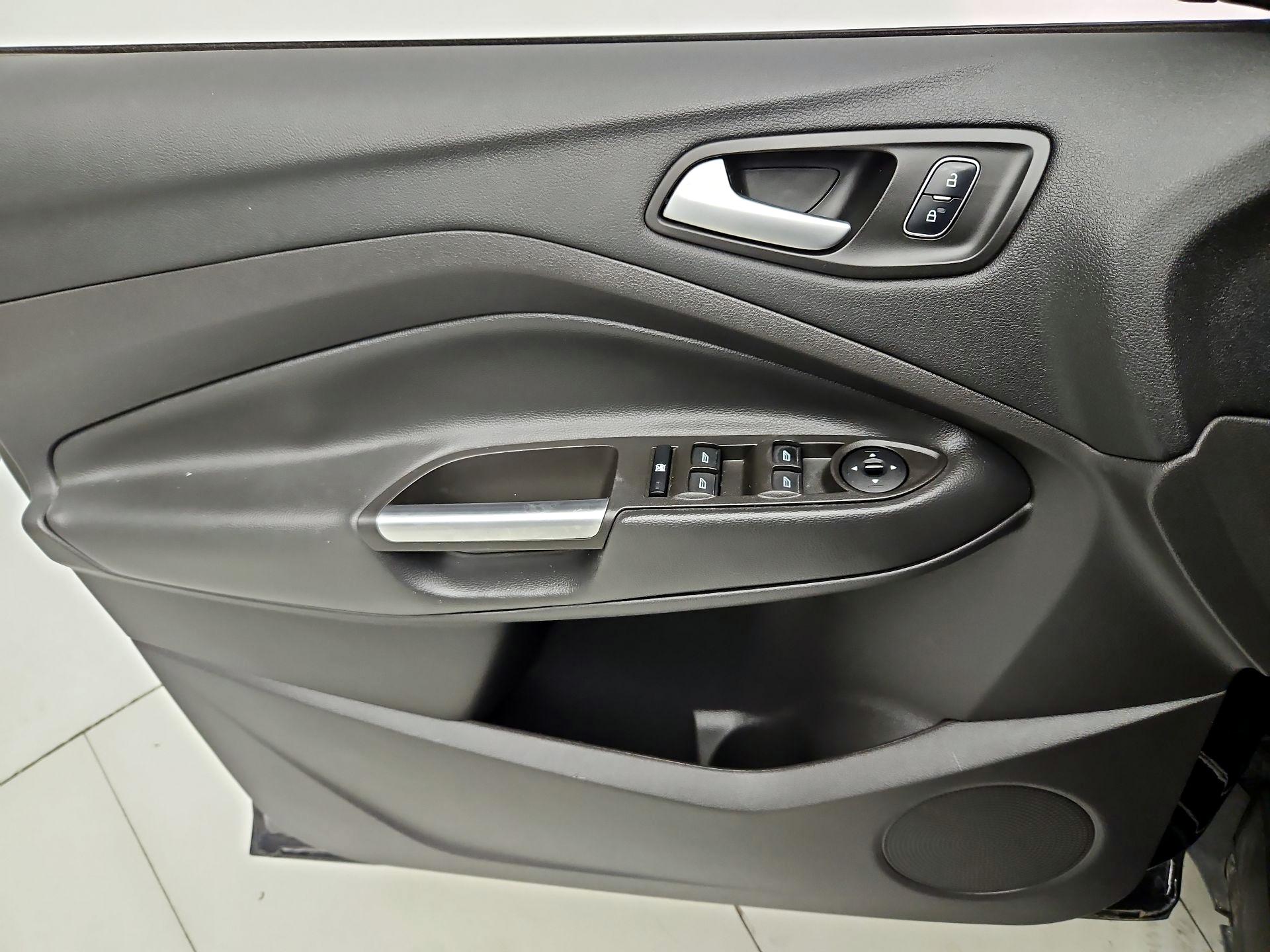 Thumbnail: 2018 Ford Escape - 12