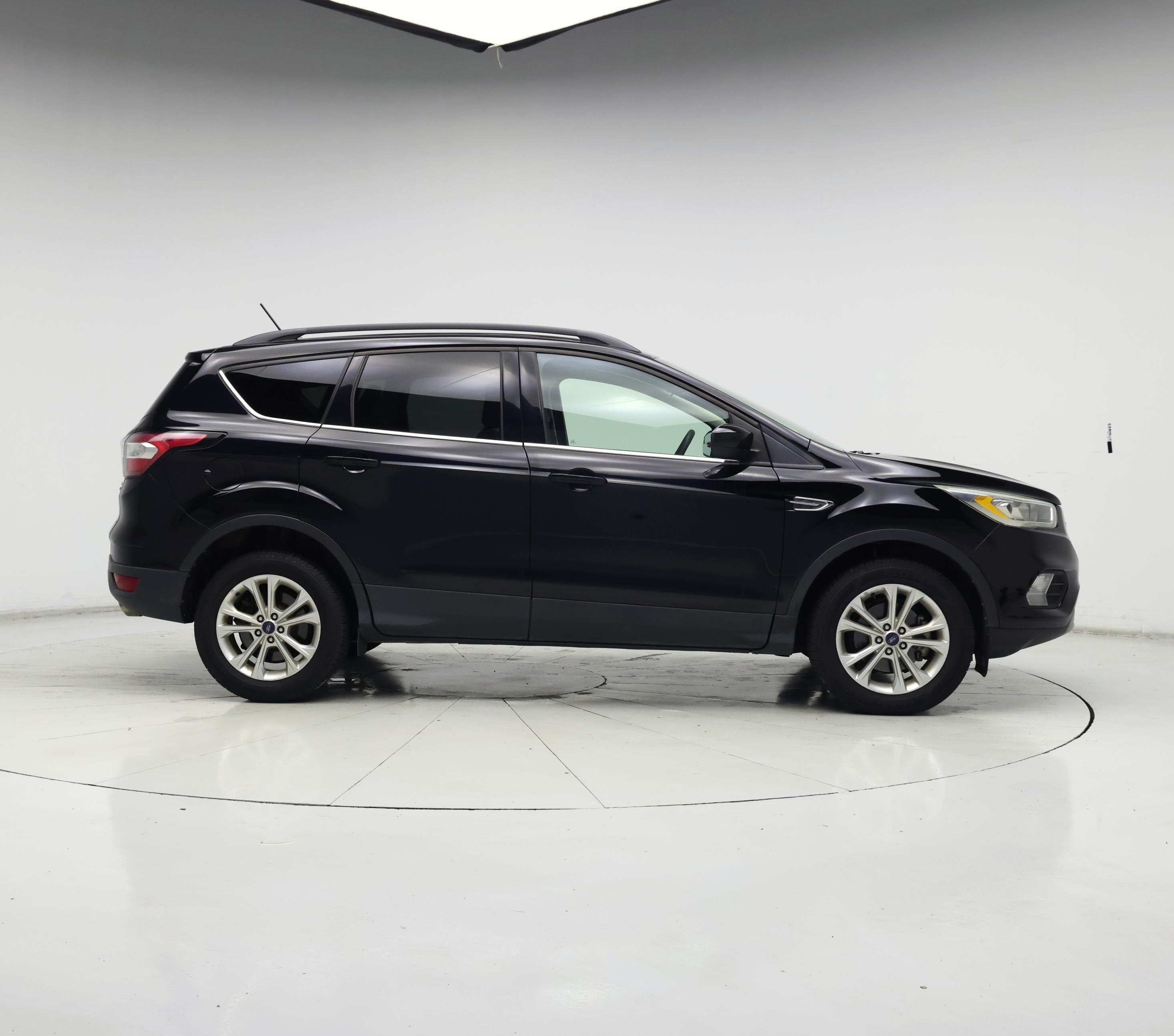 Thumbnail: 2018 Ford Escape - 7