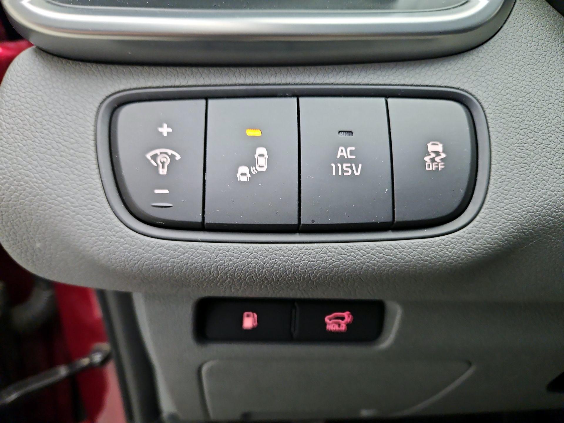 Thumbnail: 2016 Kia Sorento - 13