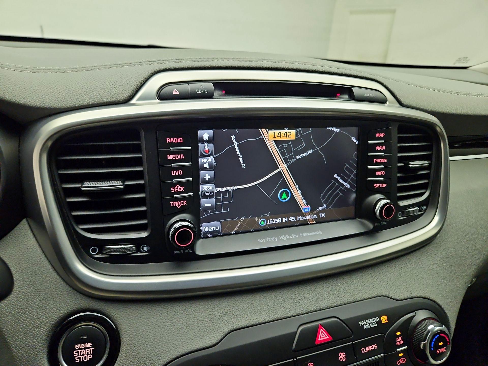 Thumbnail: 2016 Kia Sorento - 14