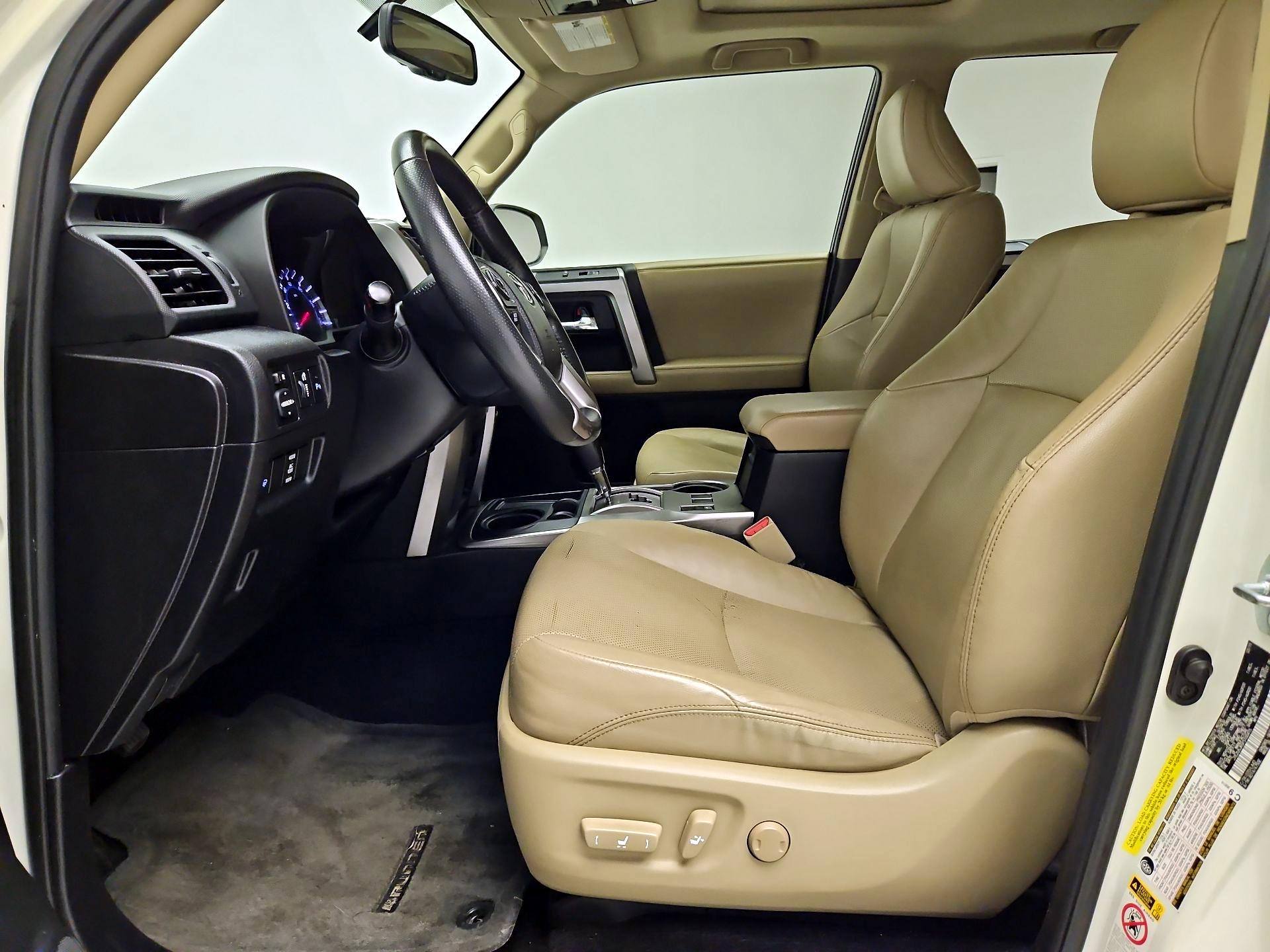 Thumbnail: 2015 Toyota 4Runner - 11