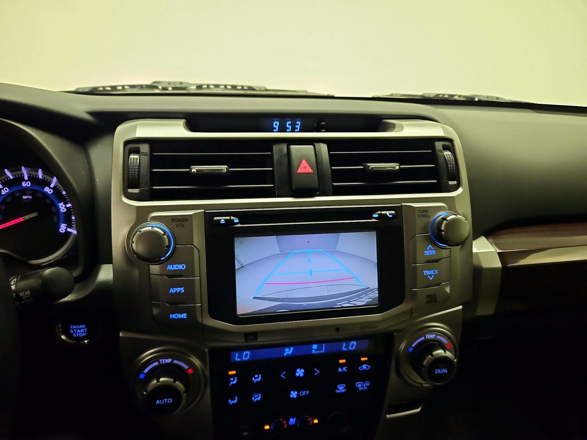 Thumbnail: 2015 Toyota 4Runner - 13