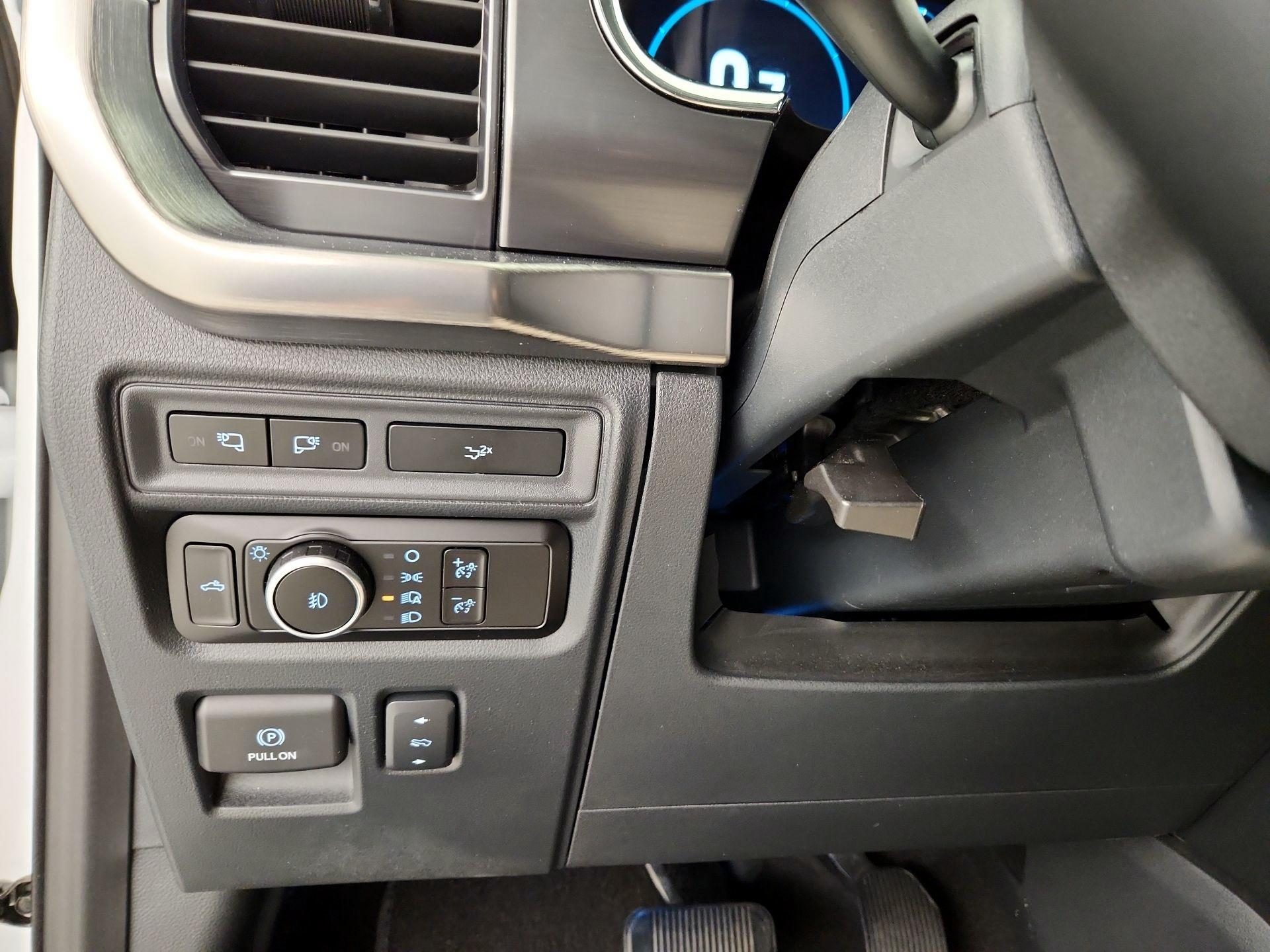 Thumbnail: 2023 Ford F-150 - 13