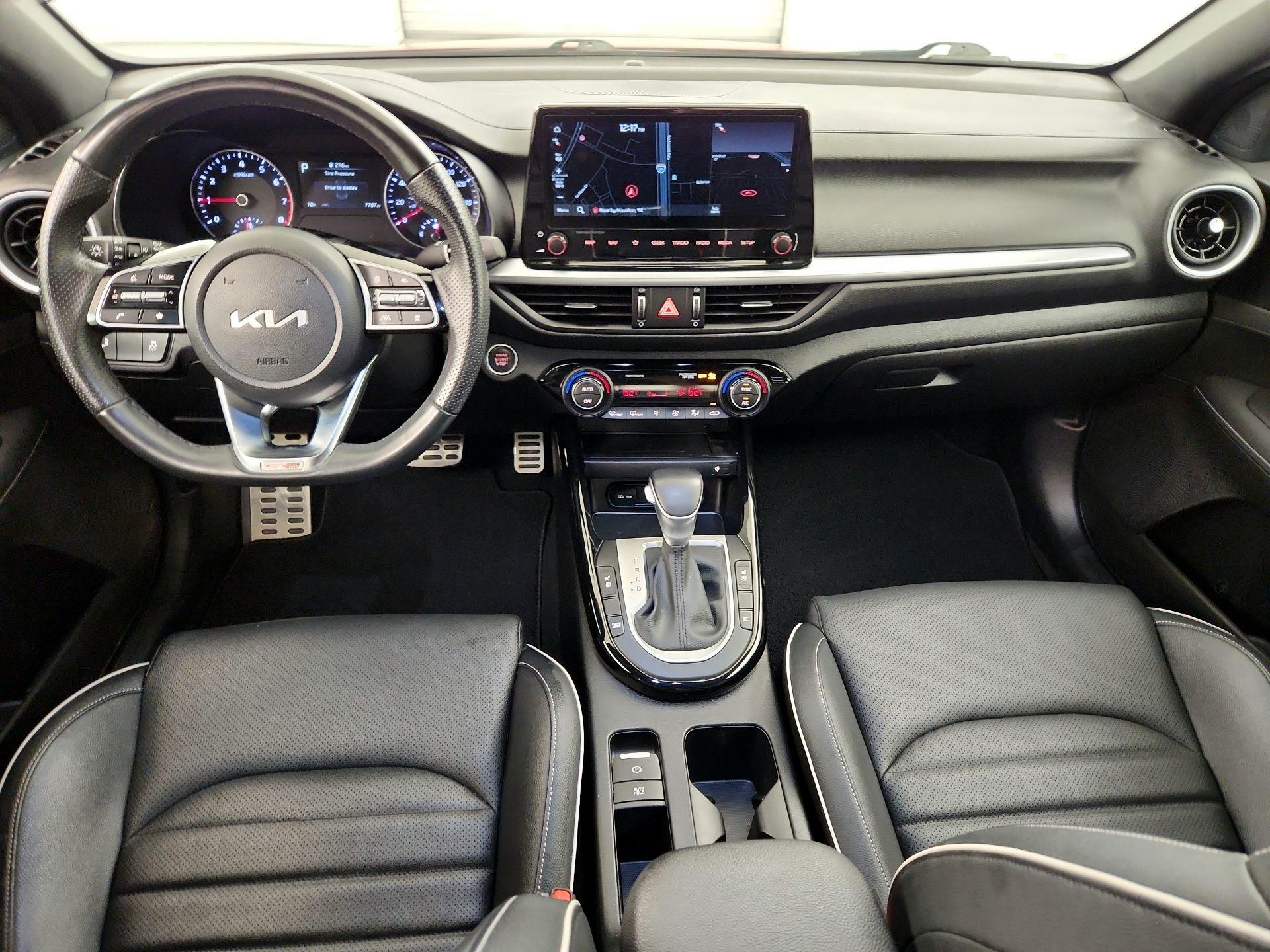 Thumbnail: 2023 Kia Forte - 9