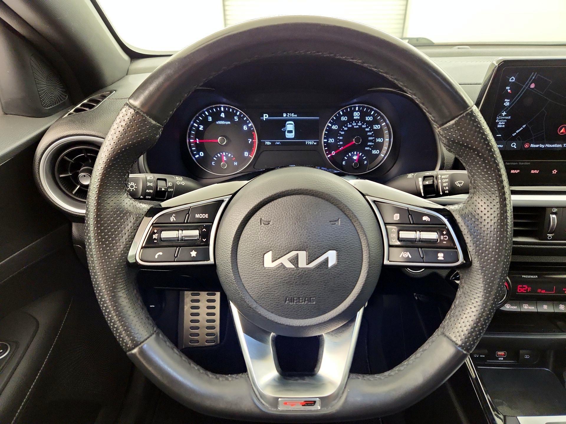 Thumbnail: 2023 Kia Forte - 10