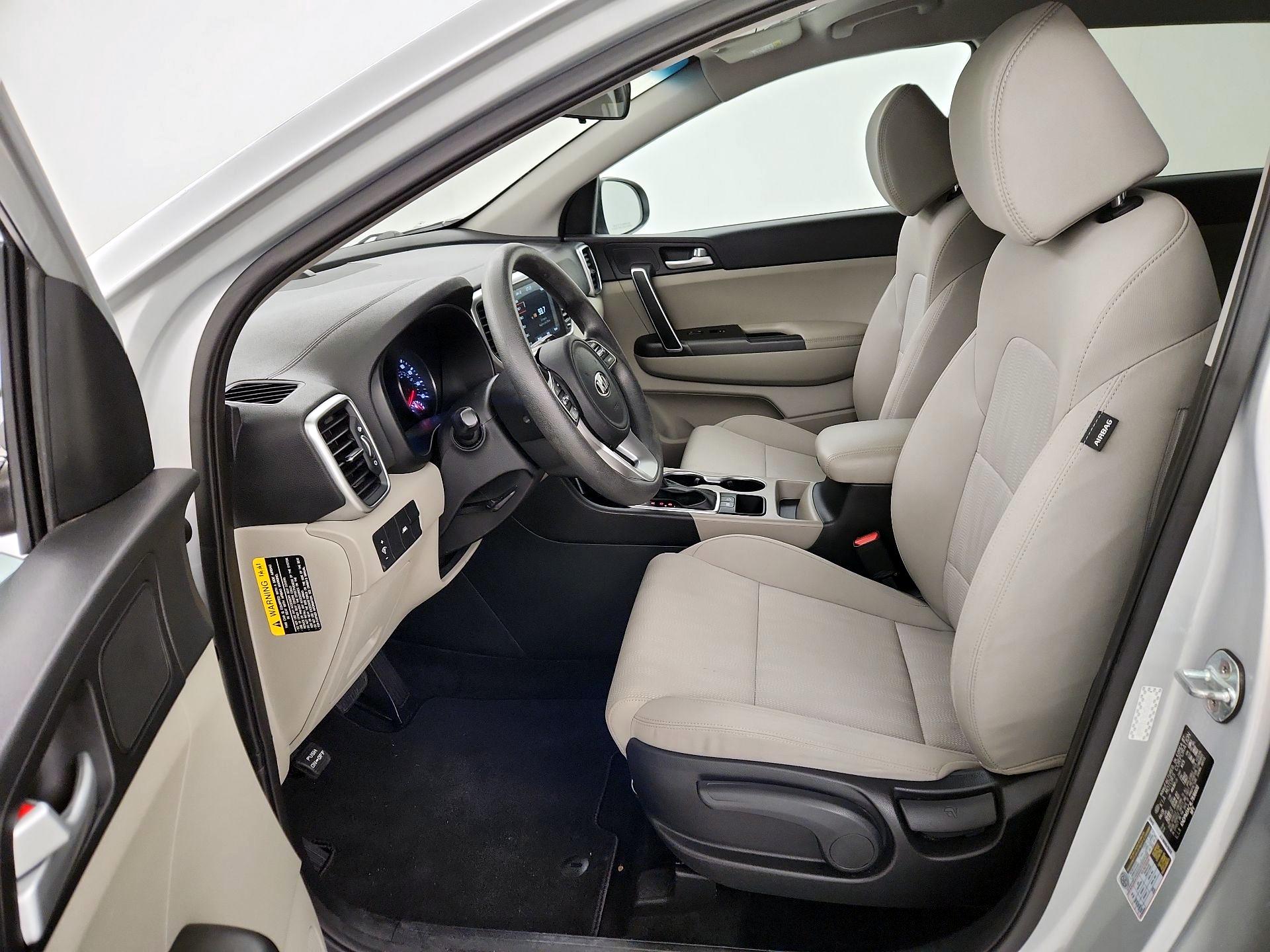 Thumbnail: 2020 Kia Sportage - 11