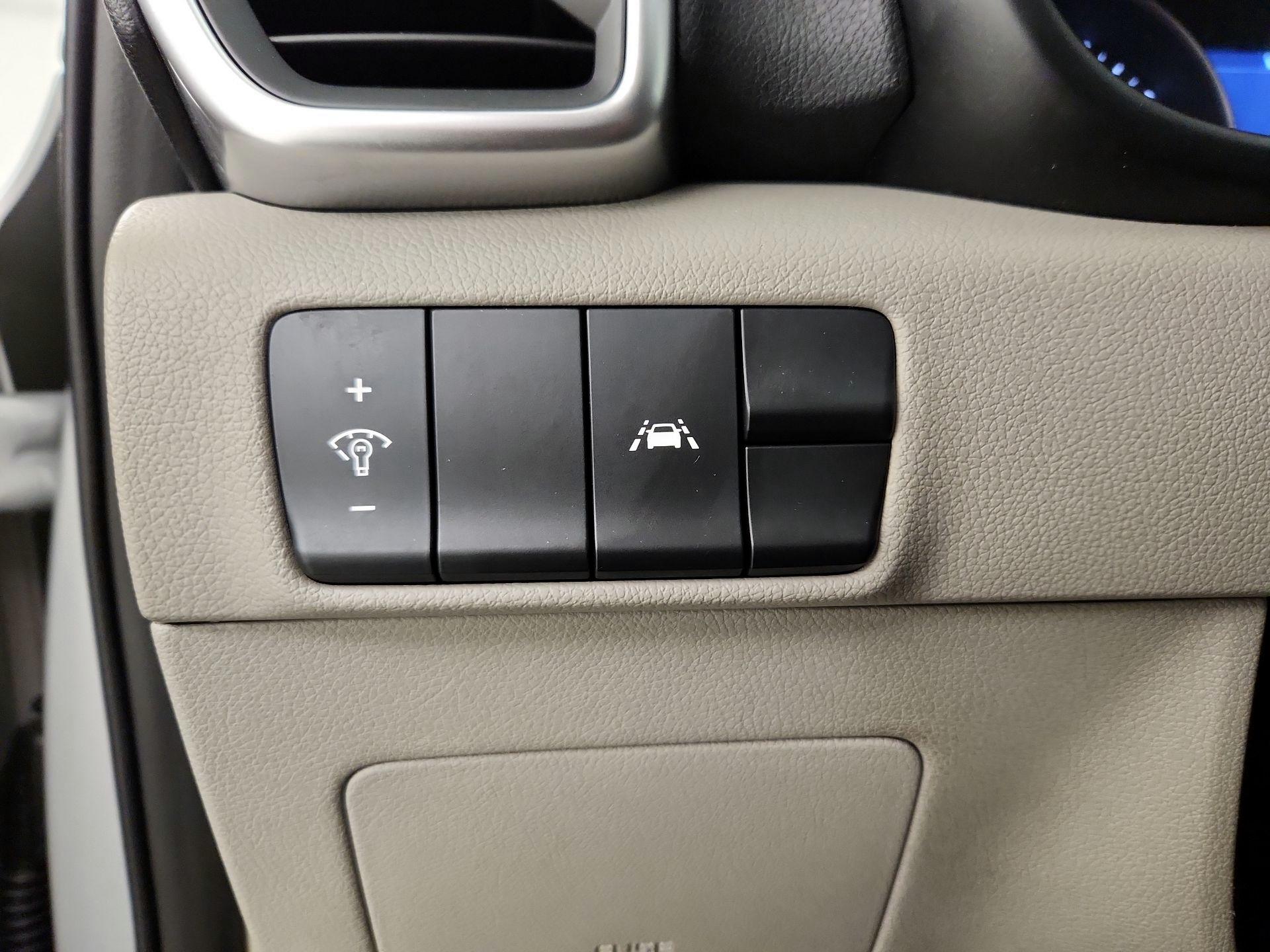 Thumbnail: 2020 Kia Sportage - 13