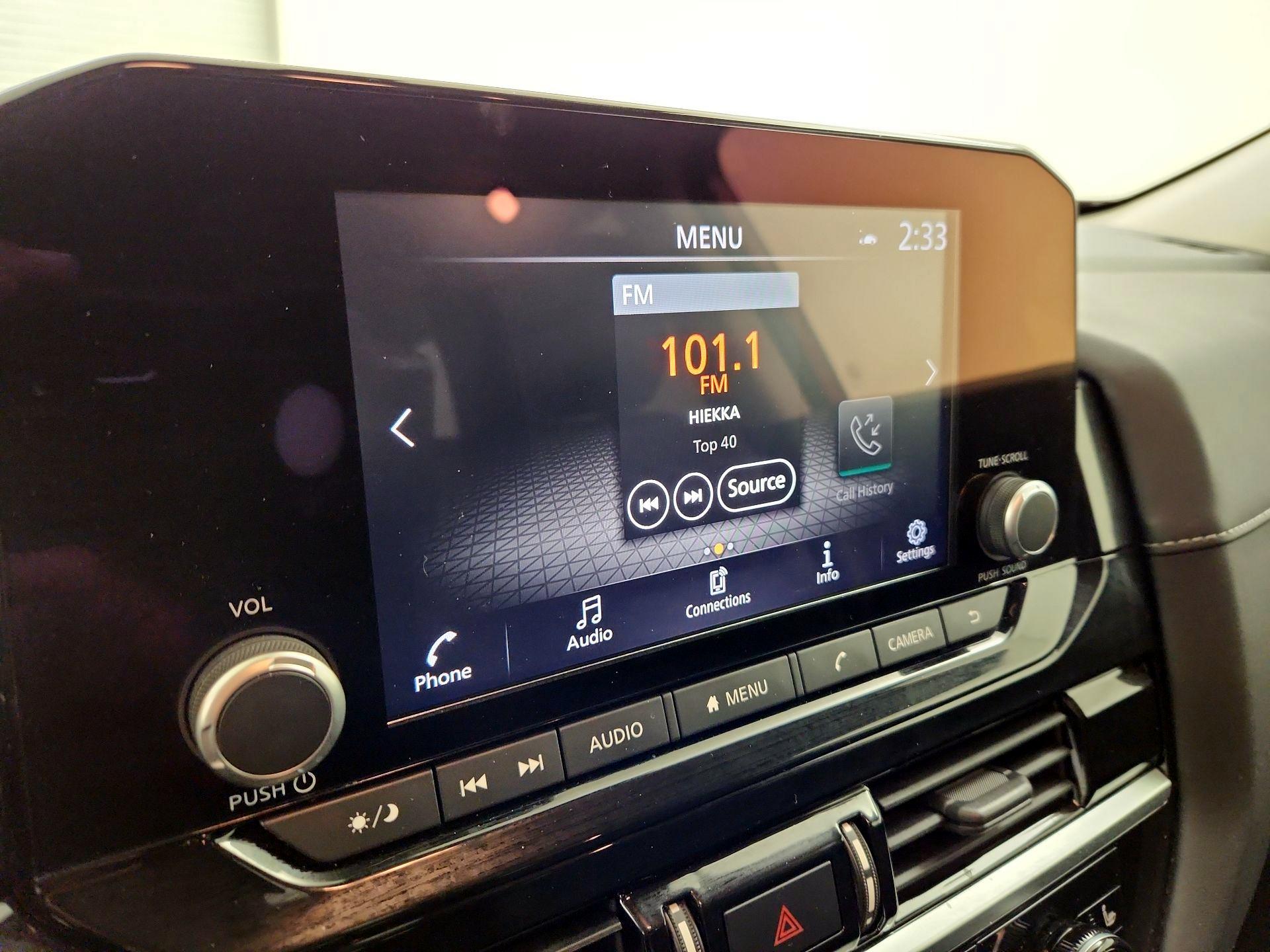 Thumbnail: 2022 Nissan Pathfinder - 15