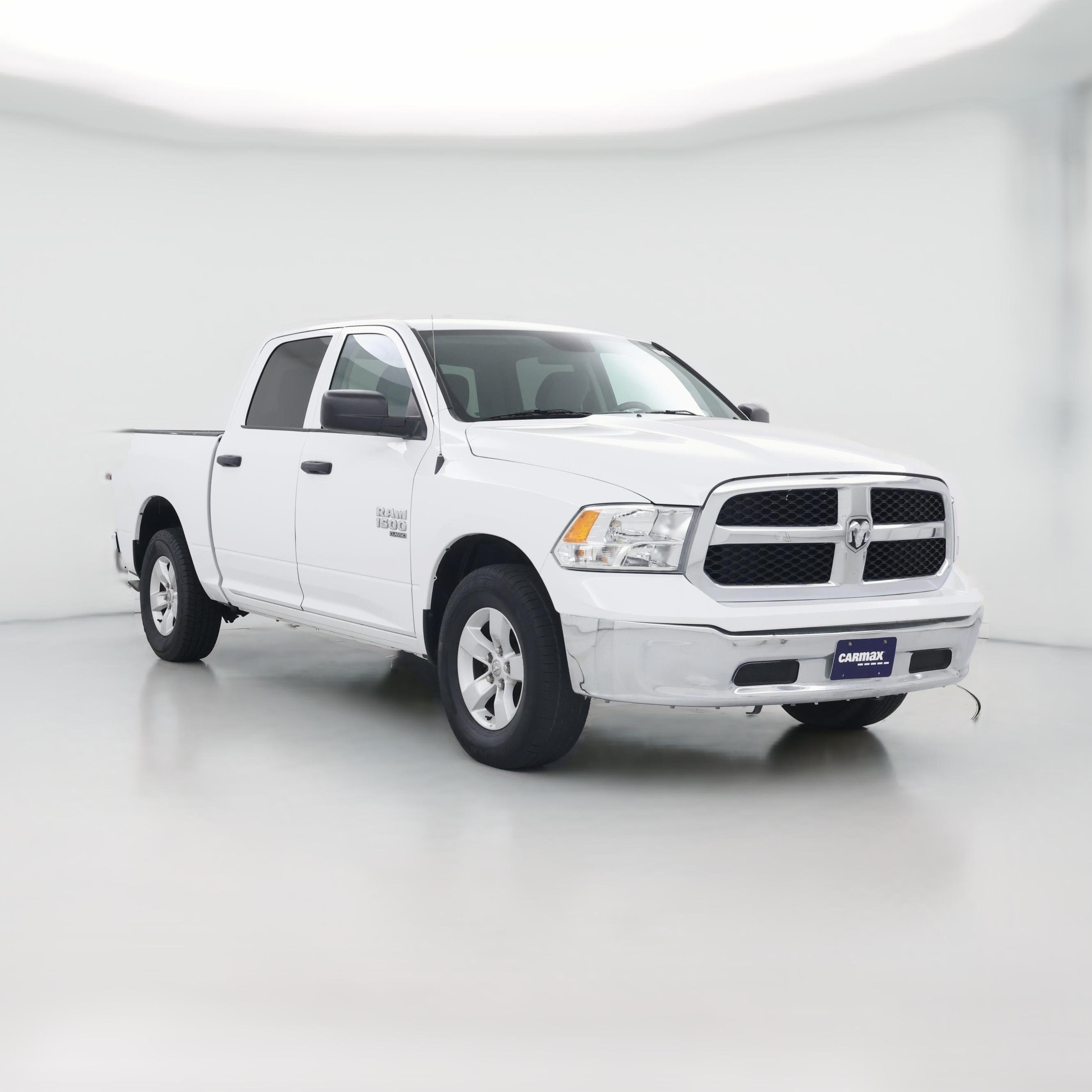 Thumbnail: 2022 RAM 1500 Classic - 1