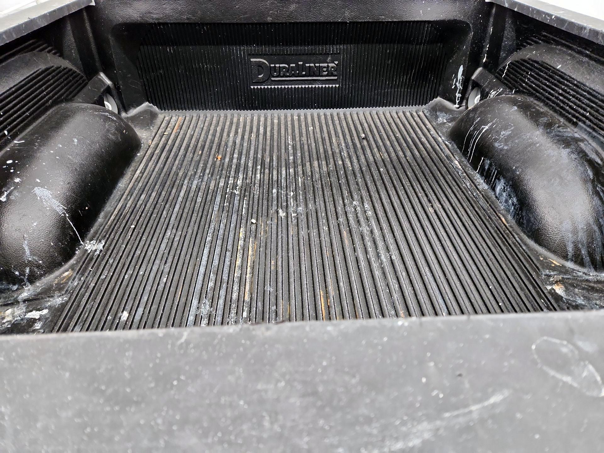 Thumbnail: 2022 RAM 1500 Classic - 20