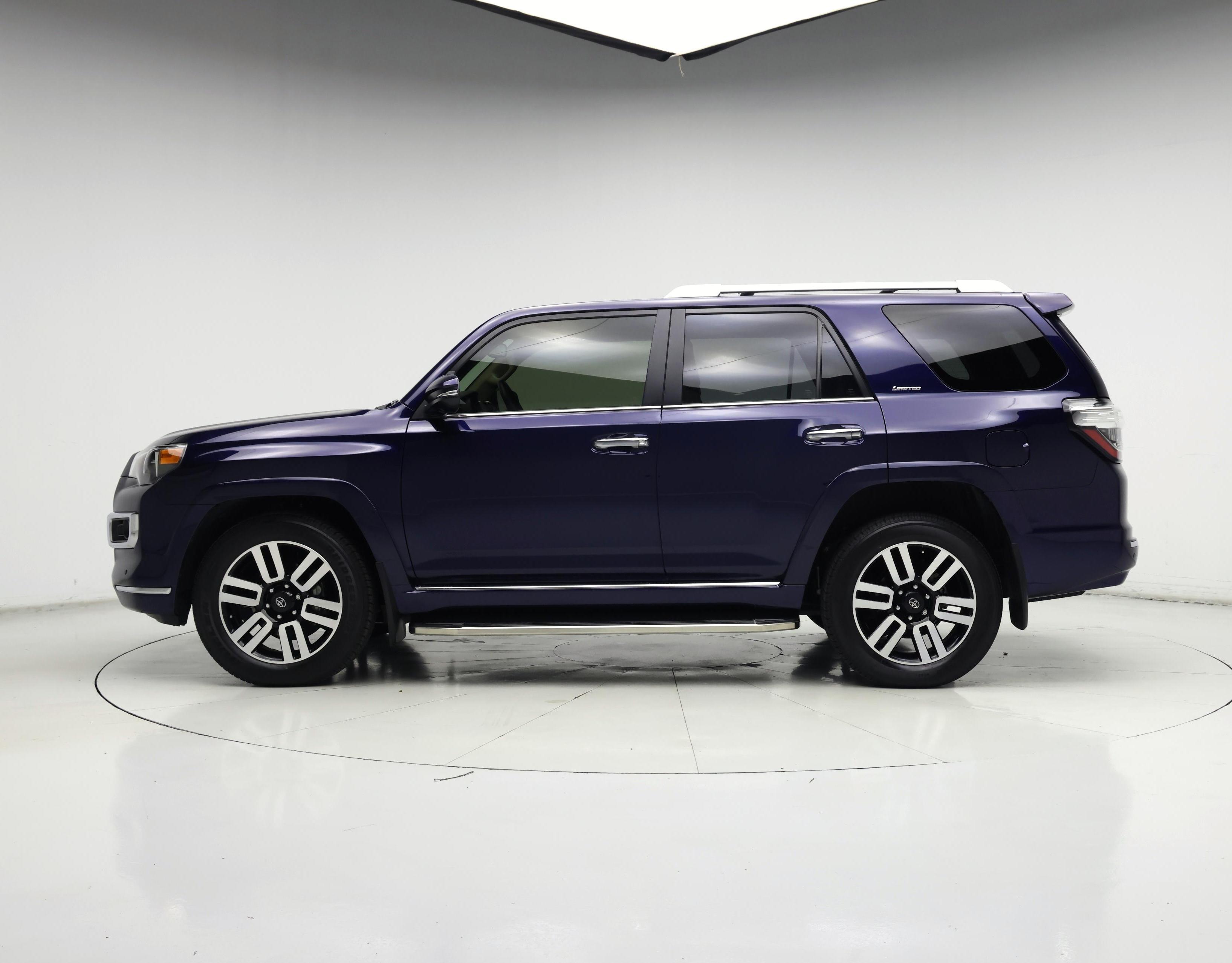 Thumbnail: 2023 Toyota 4Runner - 3