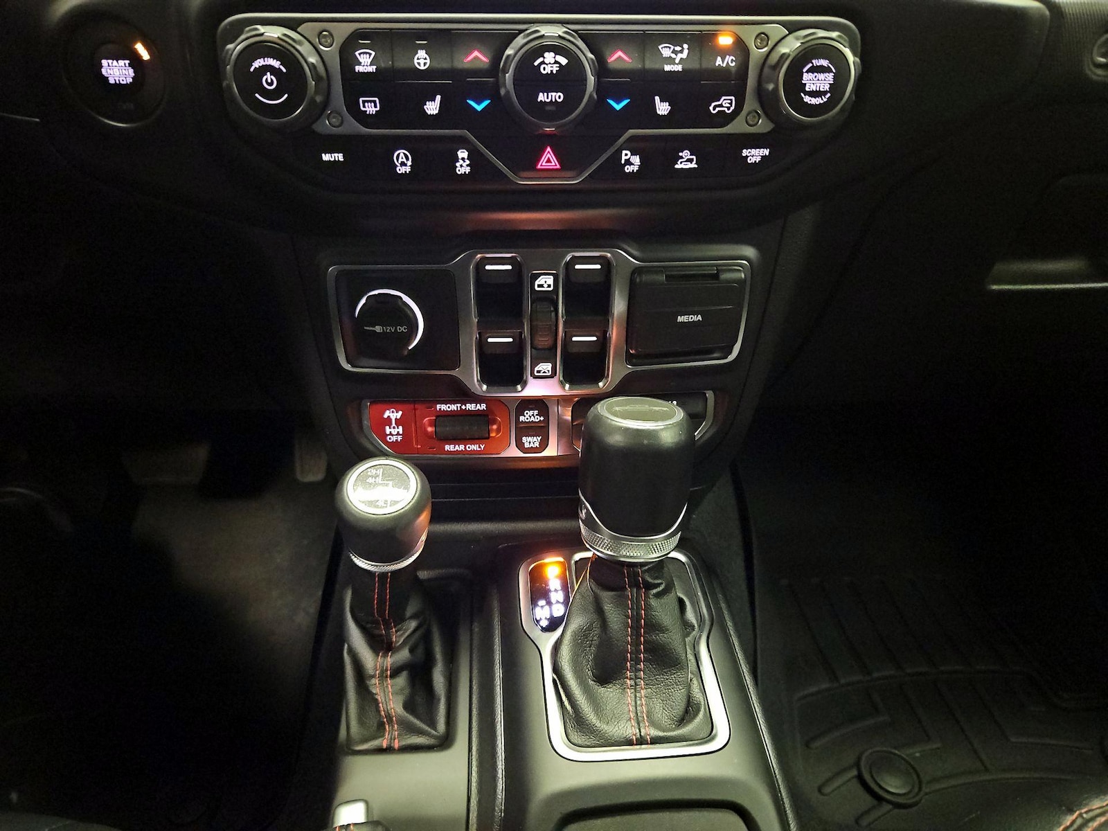 2020 Jeep Gladiator Rubicon - Photo 17