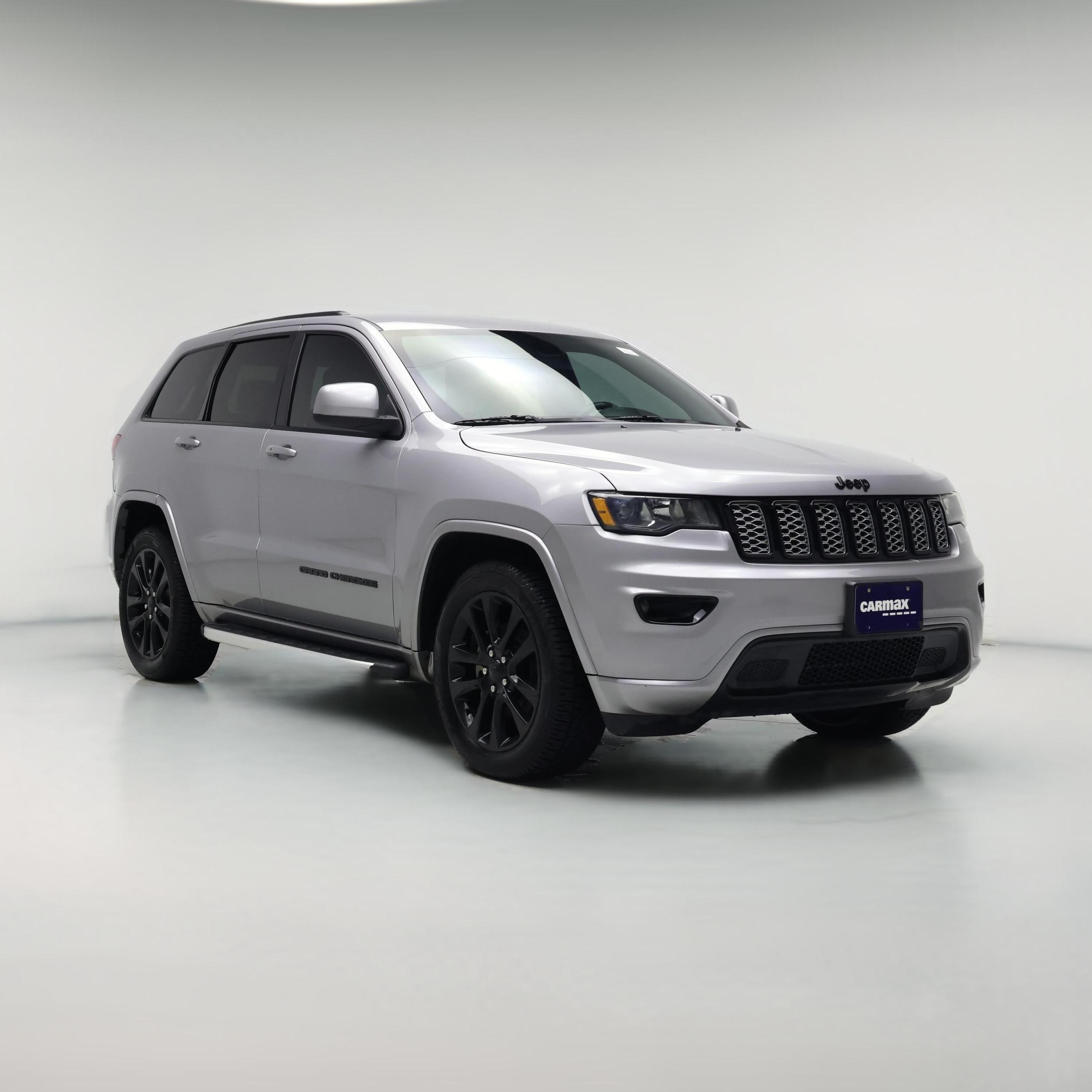 Thumbnail: 2018 Jeep Grand Cherokee - 1