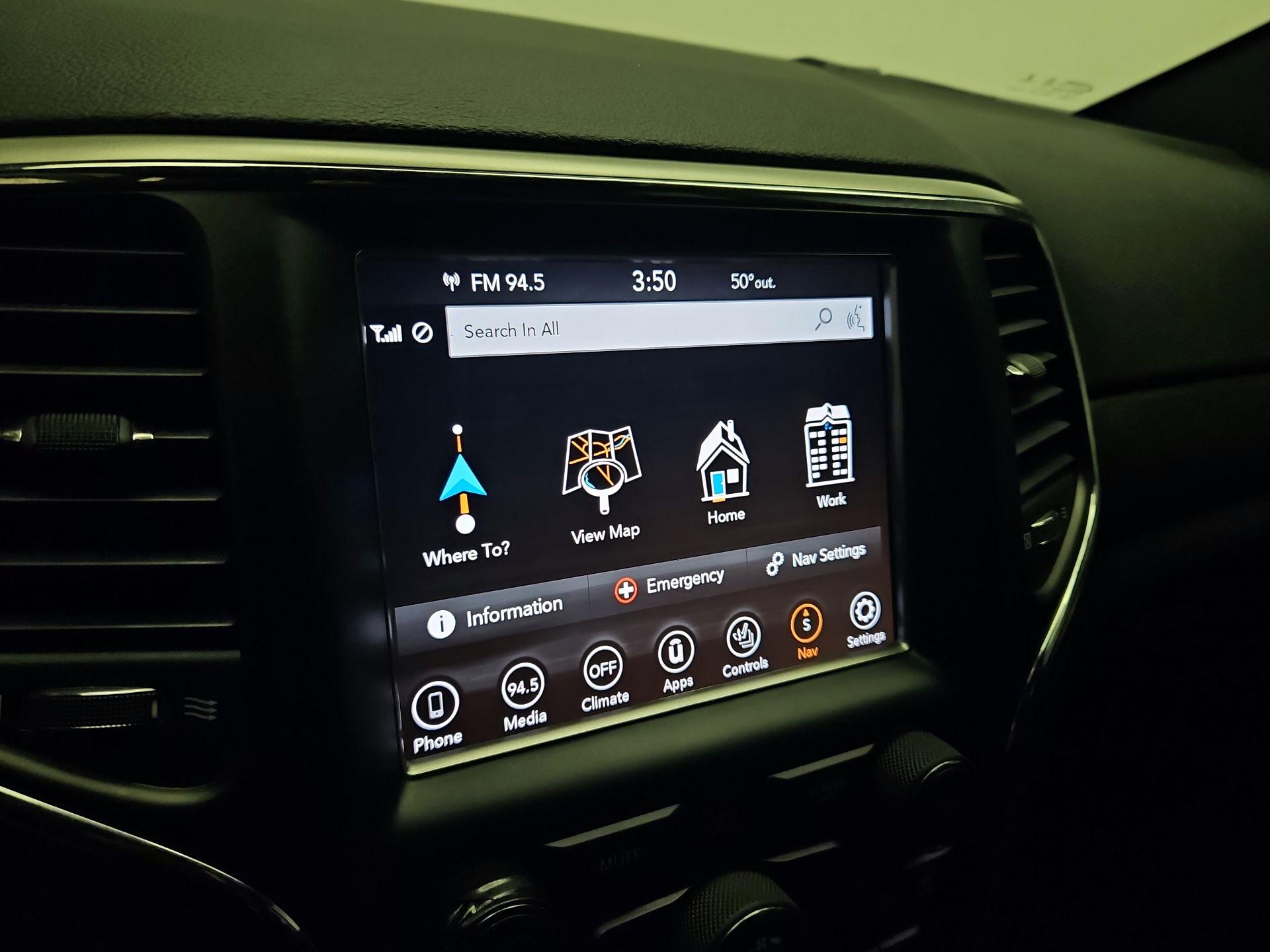 Thumbnail: 2018 Jeep Grand Cherokee - 14