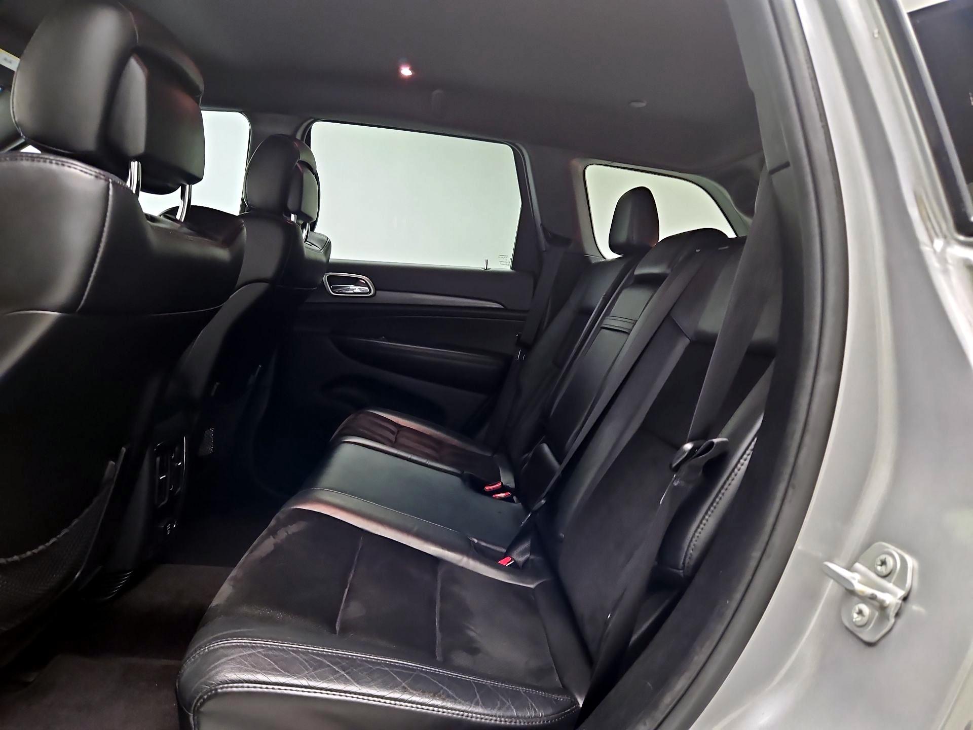 Thumbnail: 2018 Jeep Grand Cherokee - 20