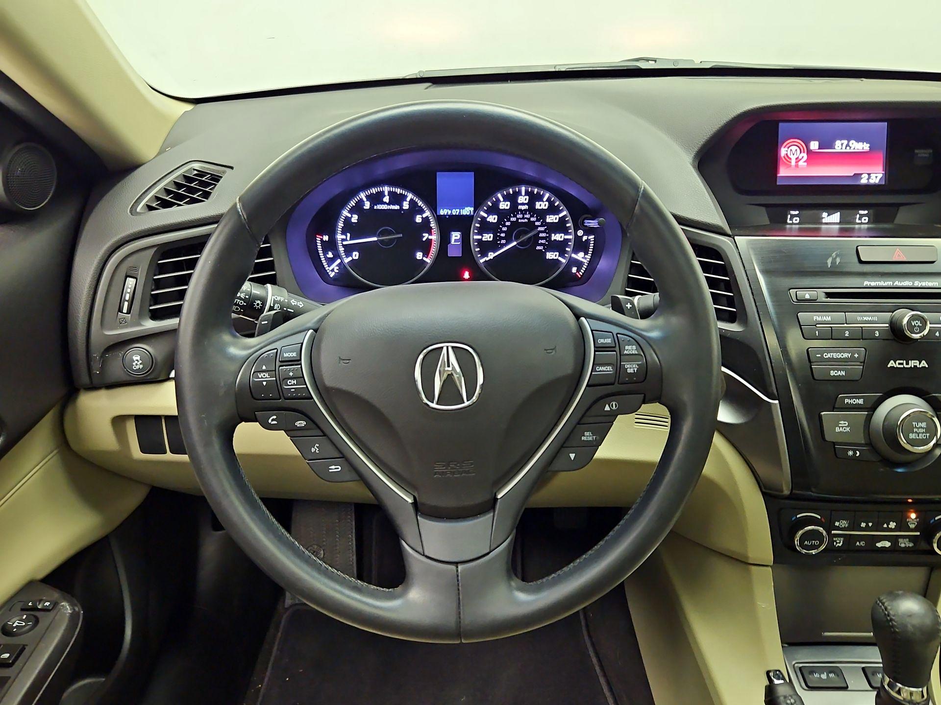 Thumbnail: 2015 Acura ILX - 10