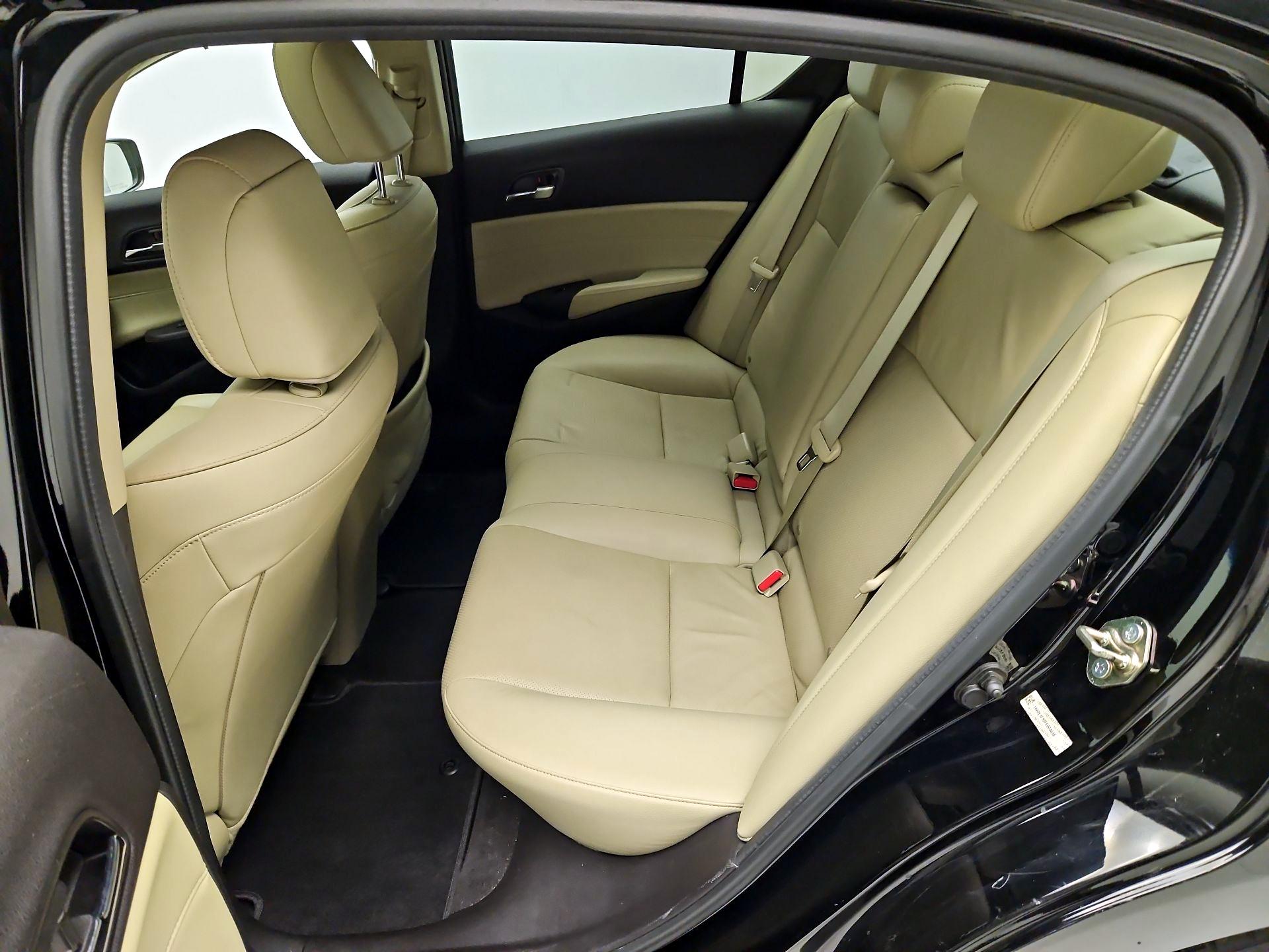 Thumbnail: 2015 Acura ILX - 20