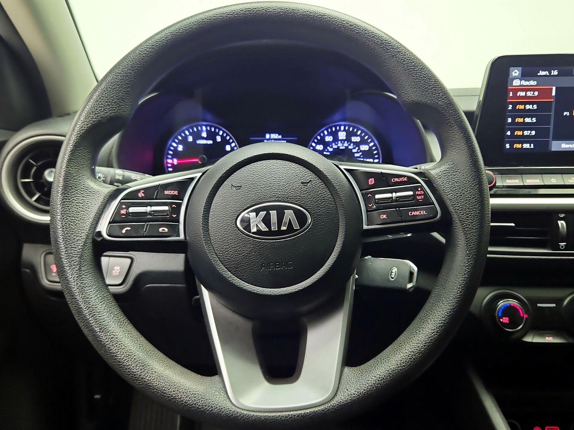 Thumbnail: 2021 Kia Forte - 10