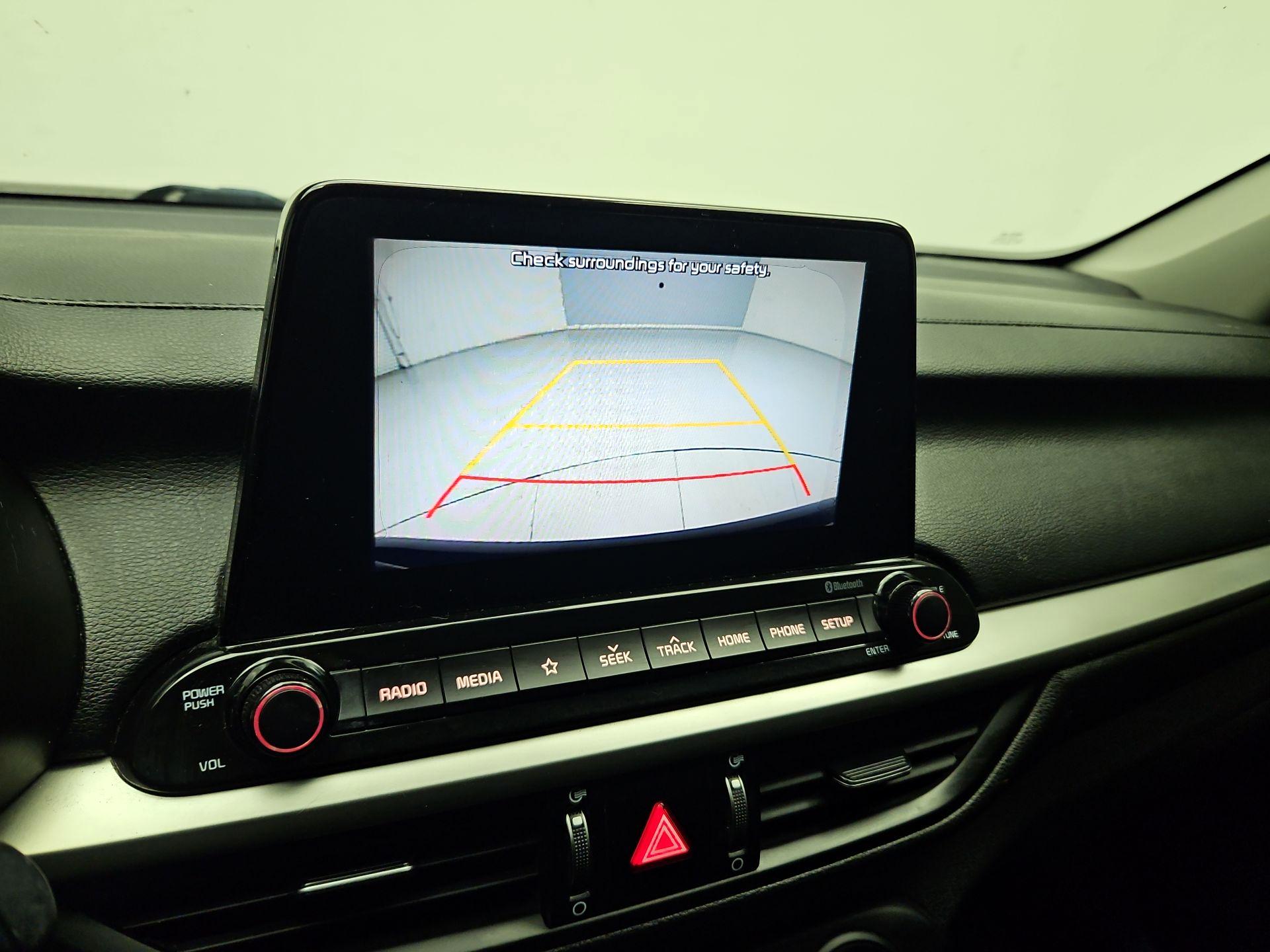 Thumbnail: 2021 Kia Forte - 14