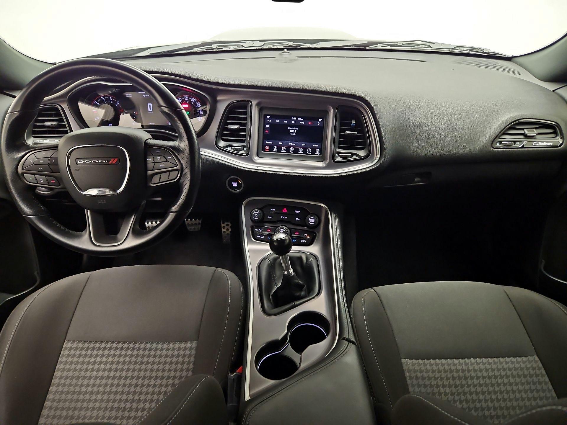 Thumbnail: 2021 Dodge Challenger - 9