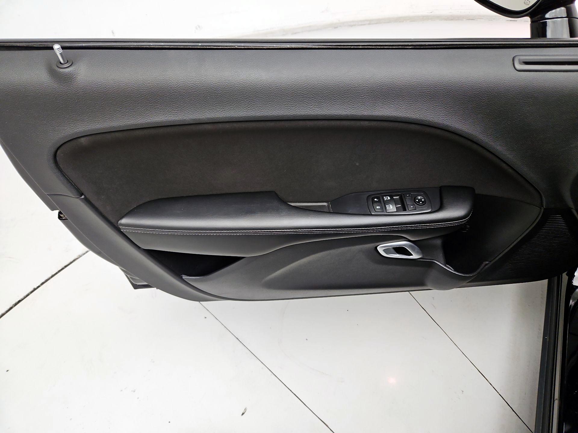 Thumbnail: 2021 Dodge Challenger - 12