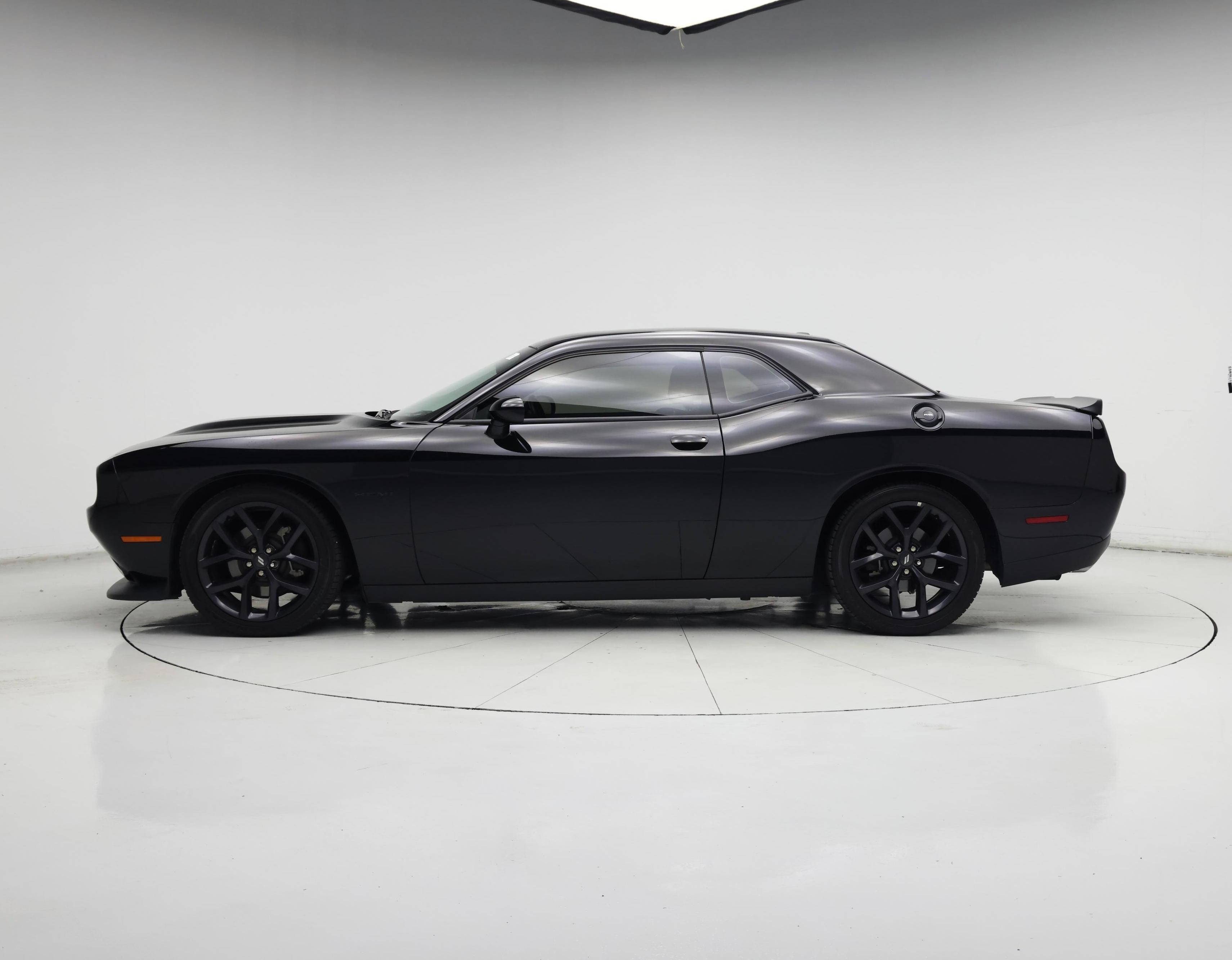 Thumbnail: 2021 Dodge Challenger - 3