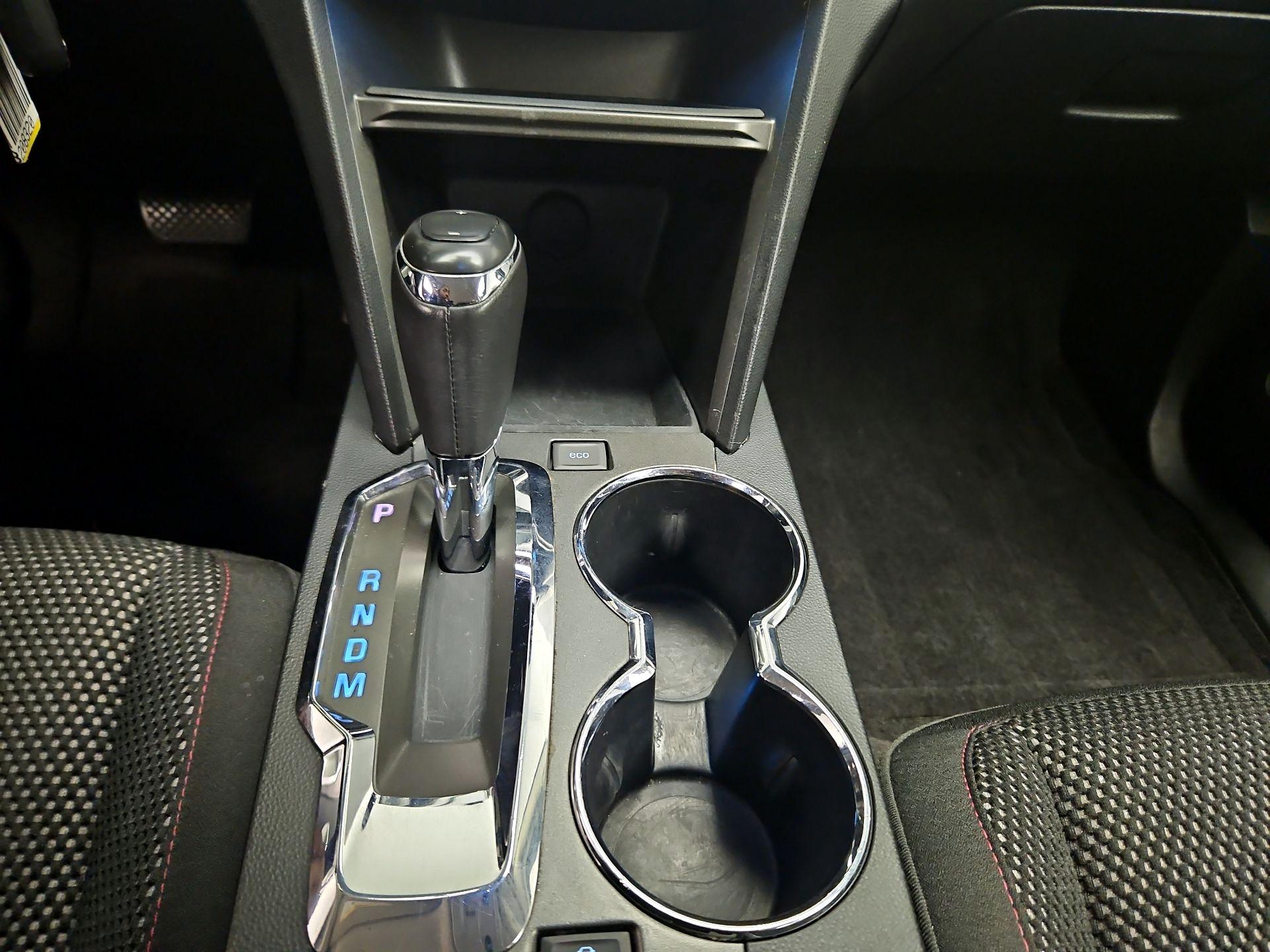 Thumbnail: 2016 Chevrolet Equinox - 16