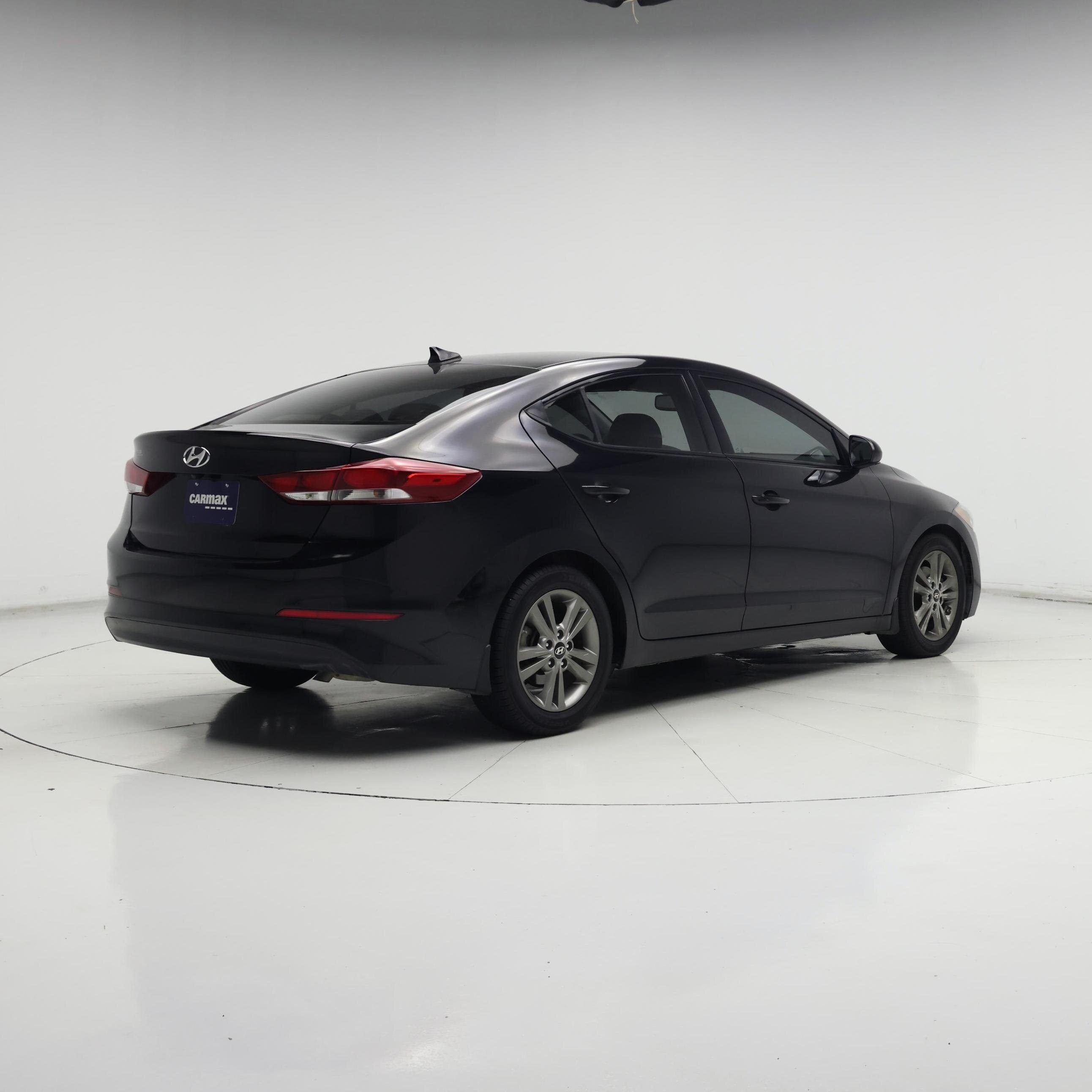 Thumbnail: 2018 Hyundai Elantra - 8