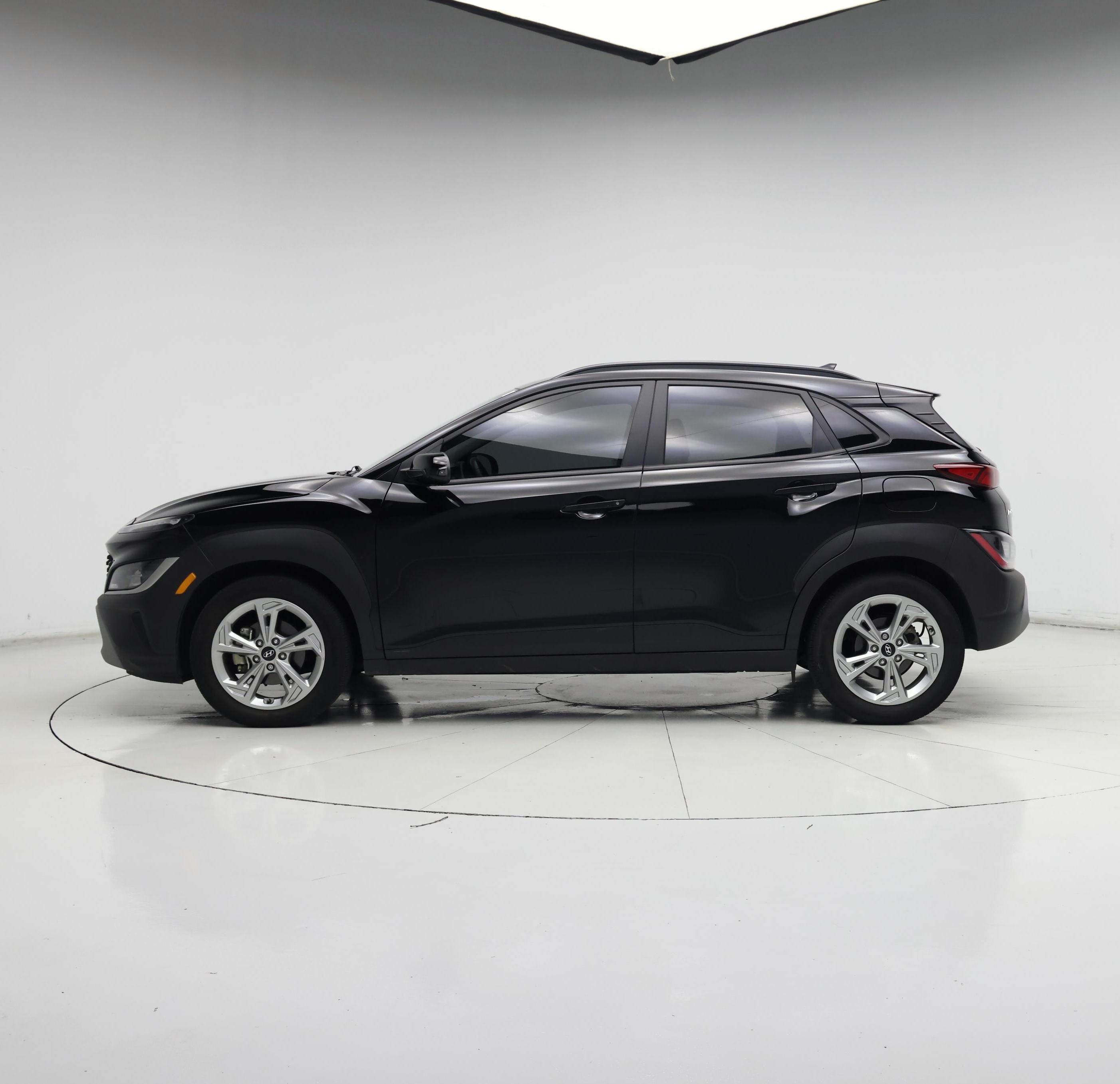 Thumbnail: 2023 Hyundai Kona - 3