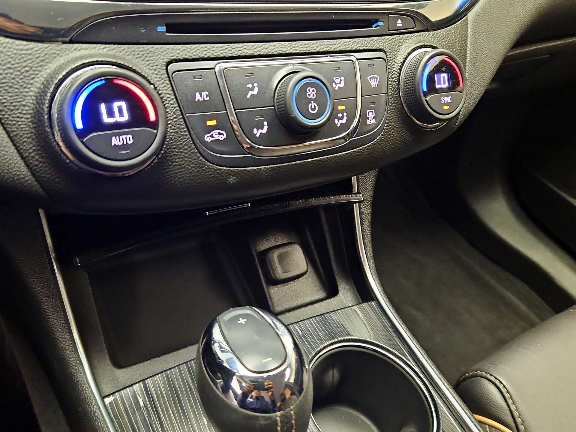 Thumbnail: 2017 Chevrolet Impala - 16