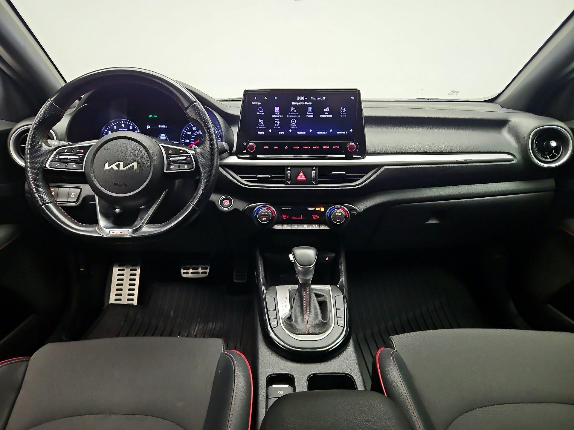 Thumbnail: 2022 Kia Forte - 9