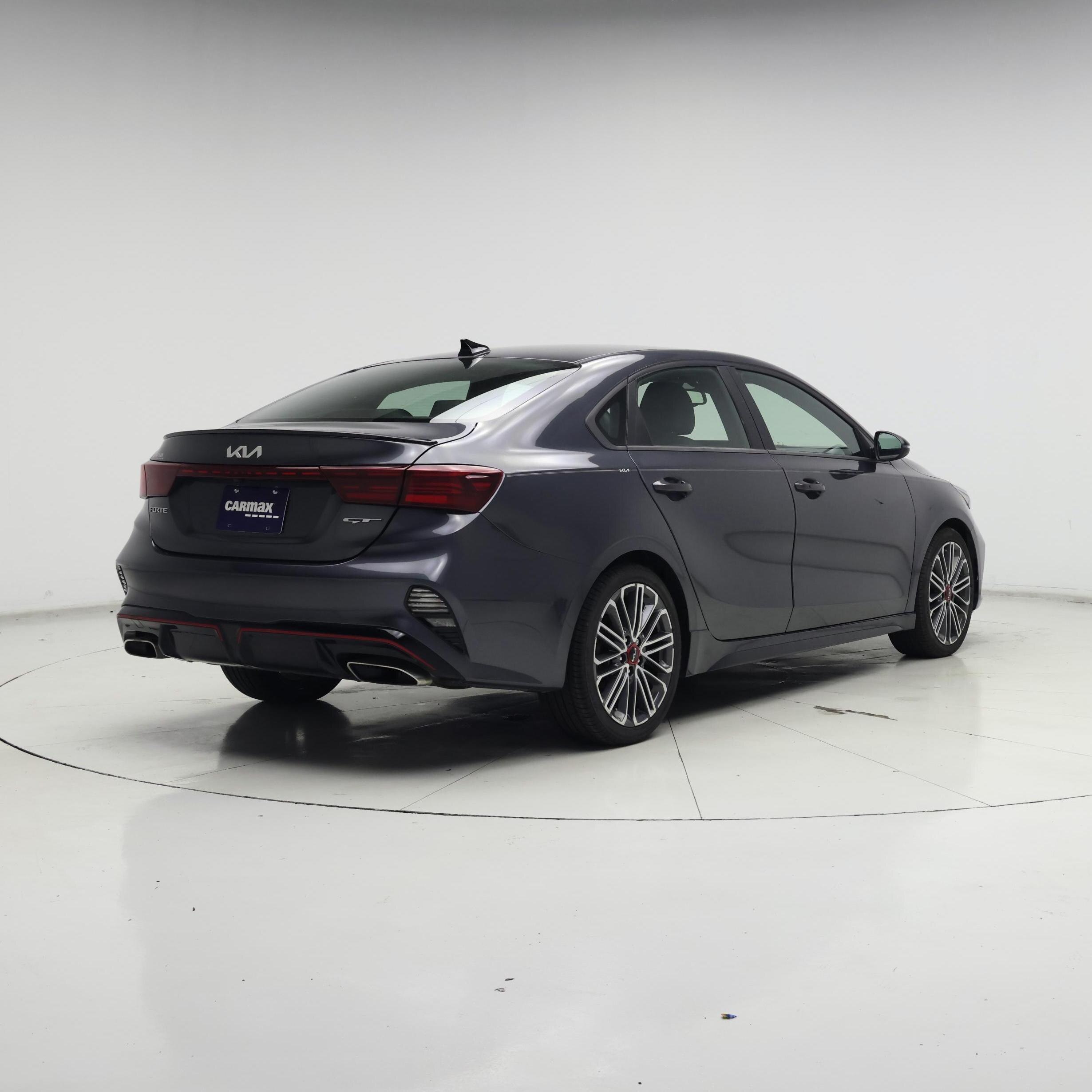 Thumbnail: 2022 Kia Forte - 8