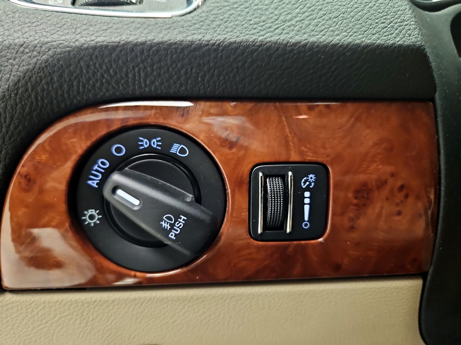 Thumbnail: 2017 Dodge Durango - 13