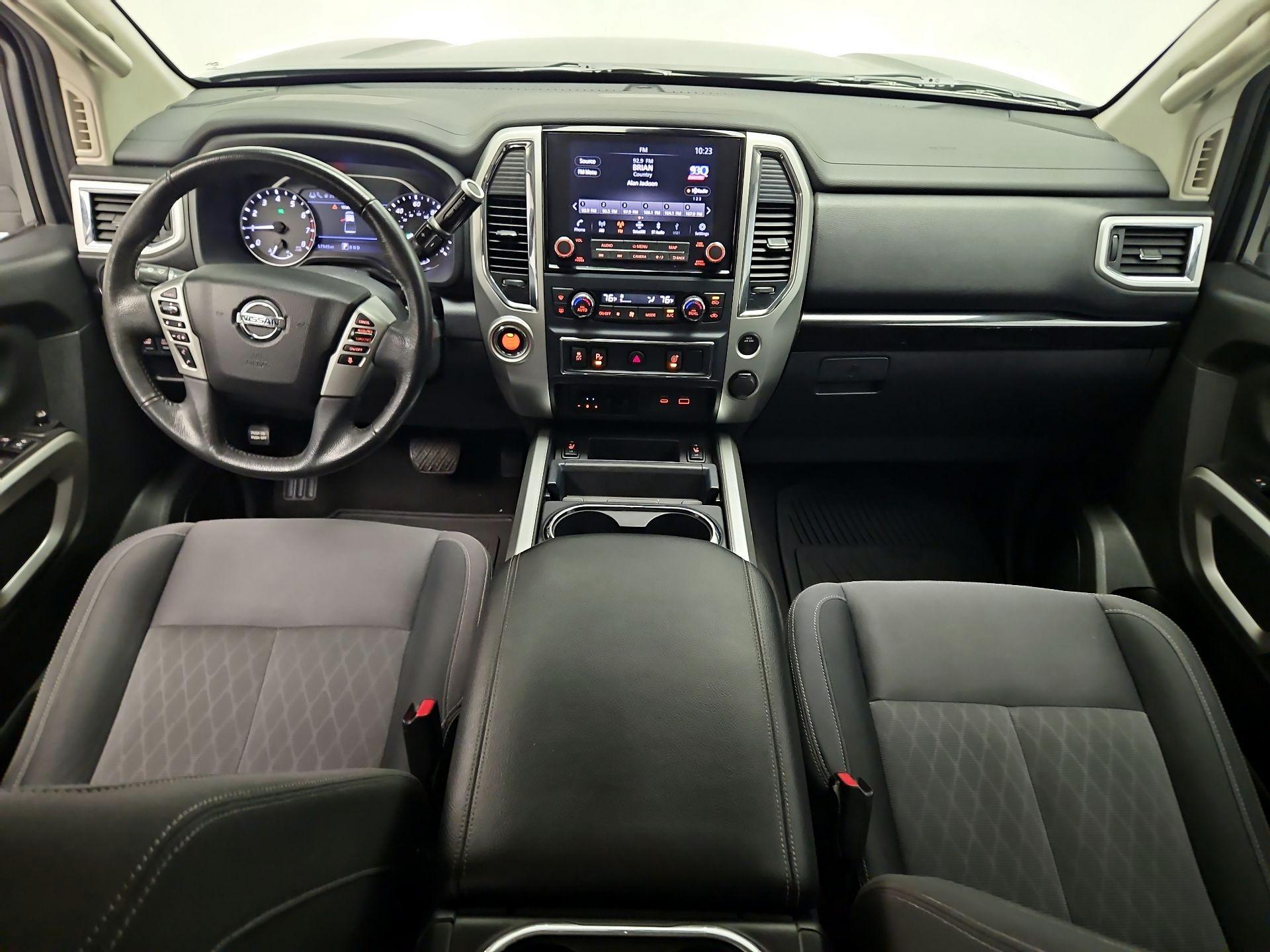 Thumbnail: 2020 Nissan Titan - 9