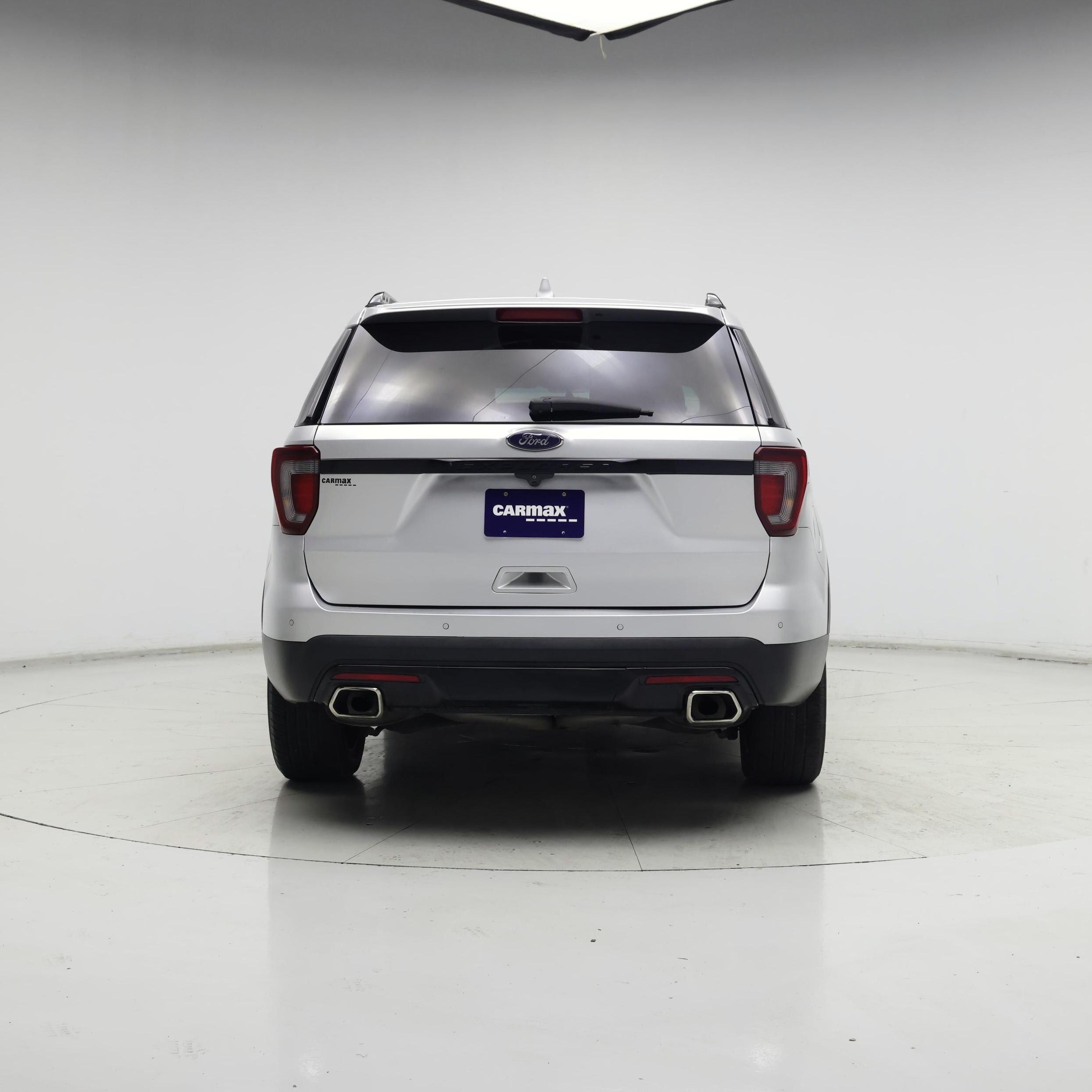 Thumbnail: 2016 Ford Explorer - 6