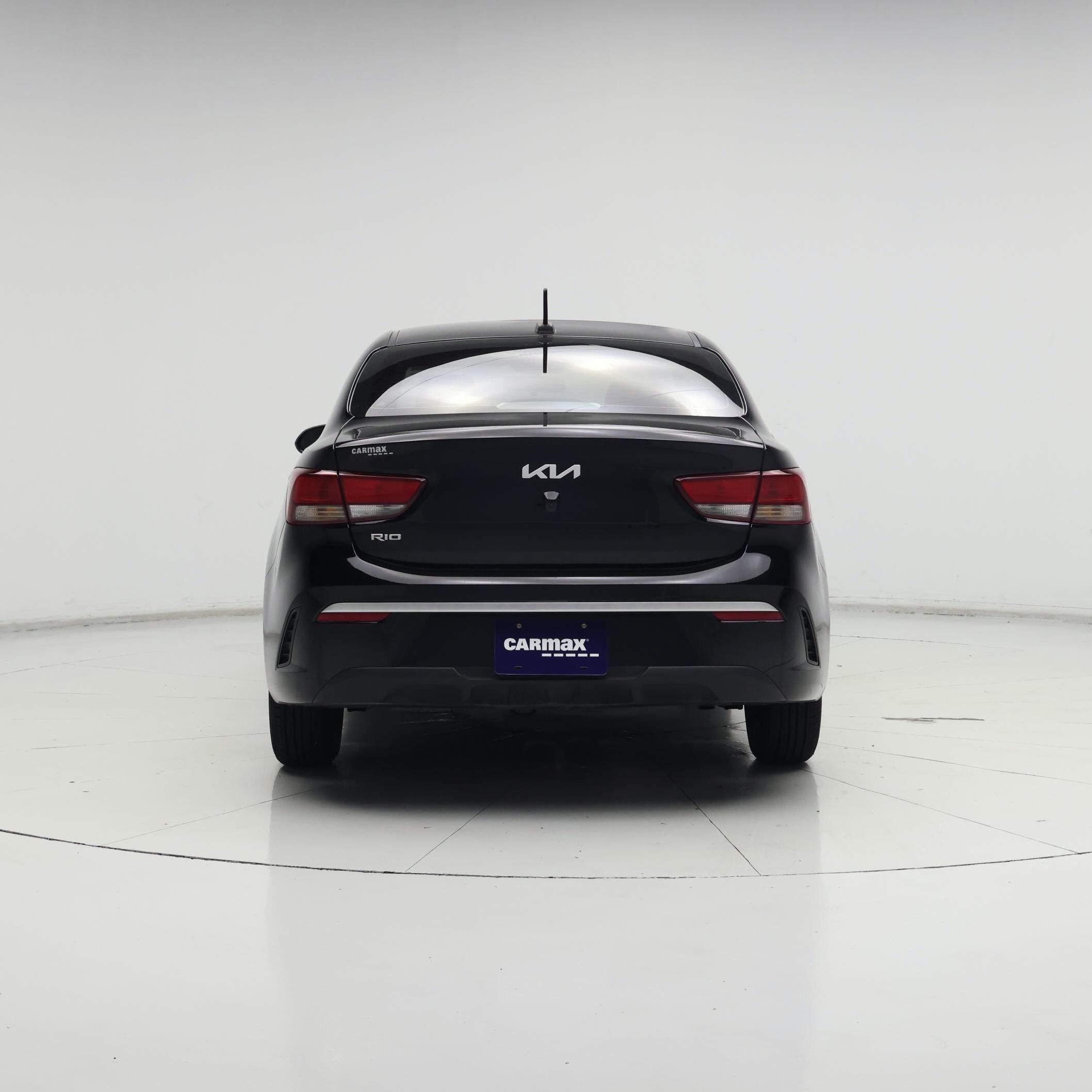 Thumbnail: 2023 Kia Rio - 6