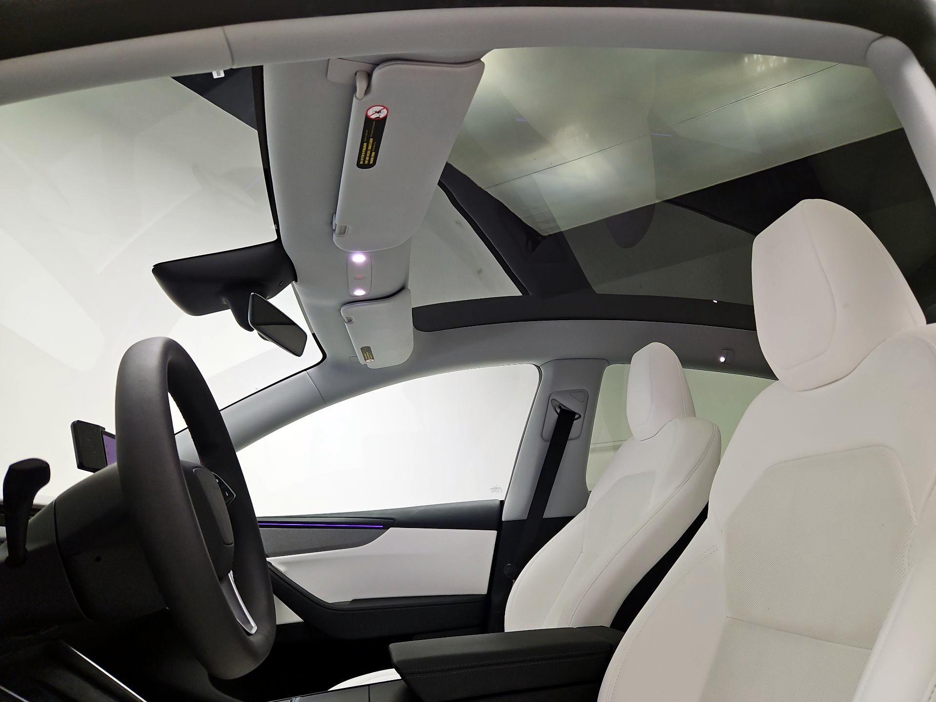 Thumbnail: 2026 Tesla Model Y - 19