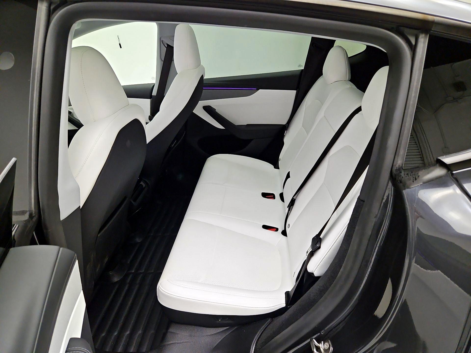 Thumbnail: 2026 Tesla Model Y - 20