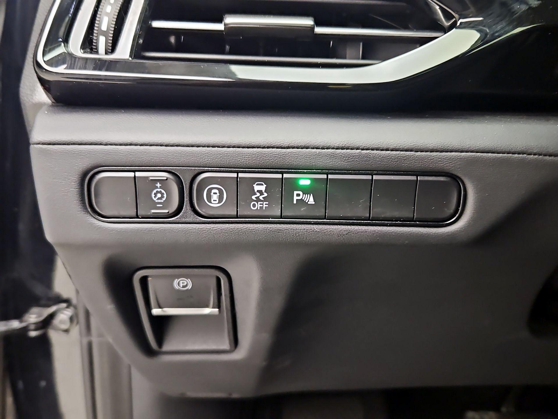 Thumbnail: 2023 Acura MDX - 13