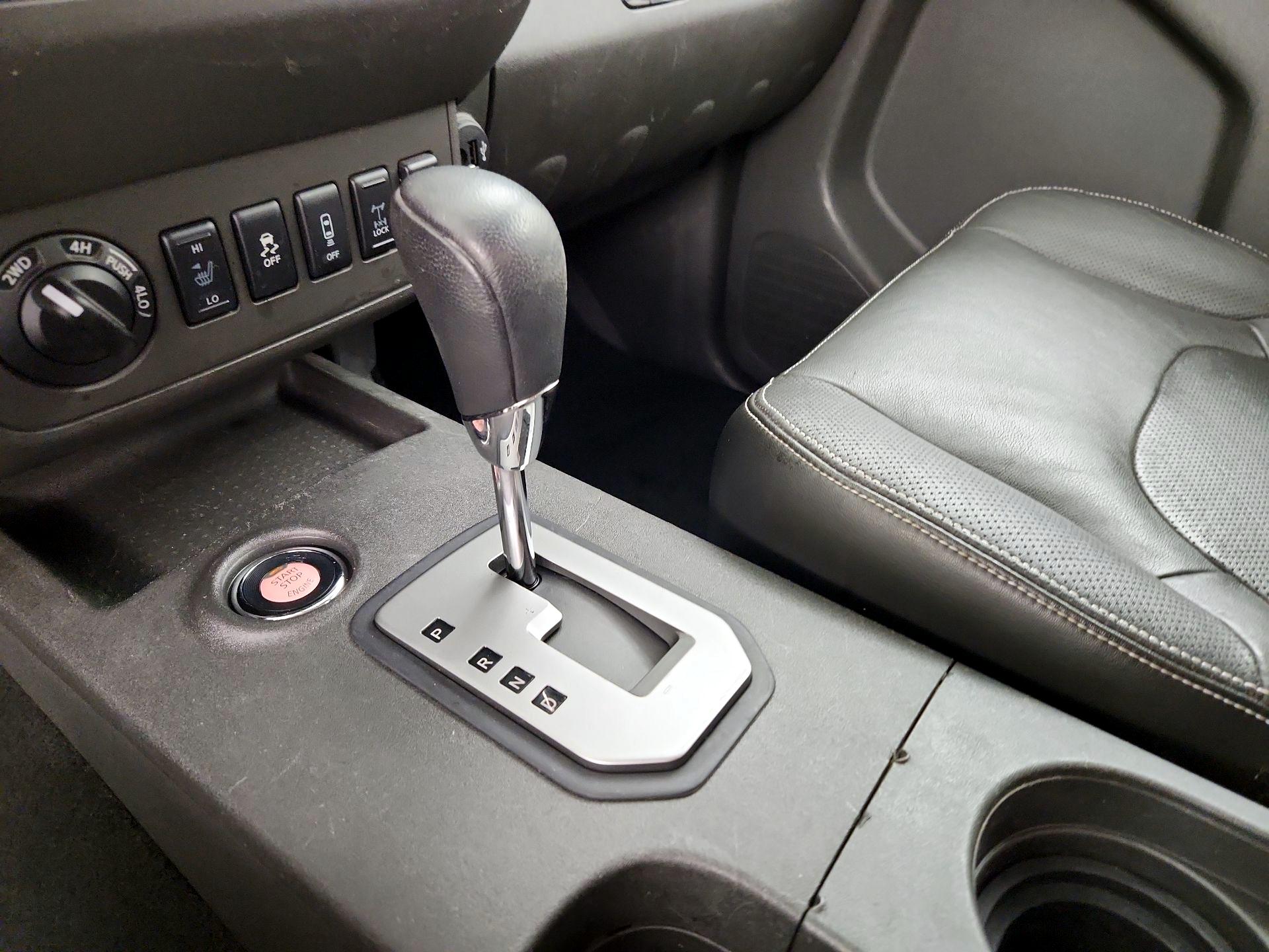 Thumbnail: 2020 Nissan Frontier - 17