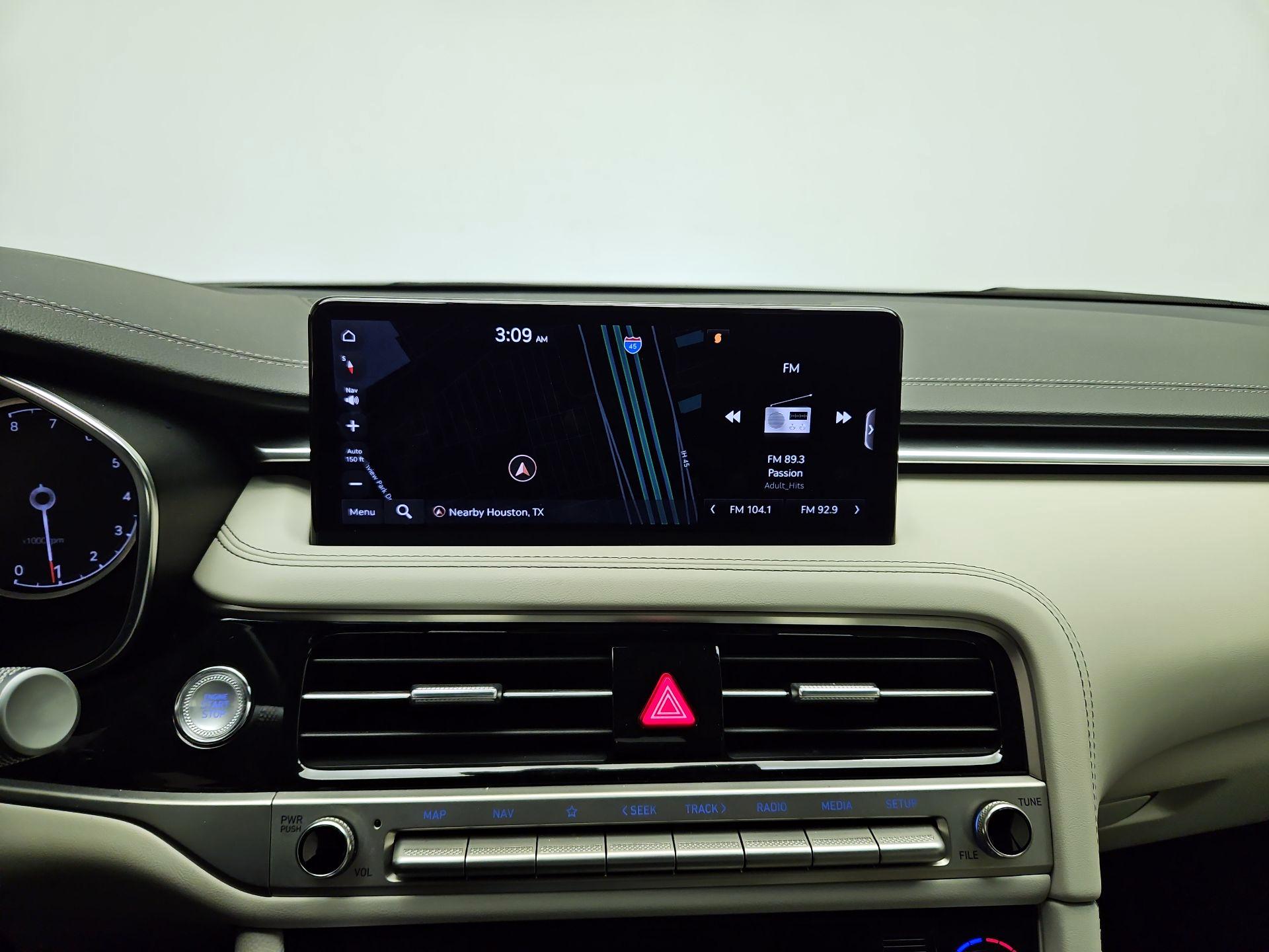 Thumbnail: 2025 Genesis G70 - 13