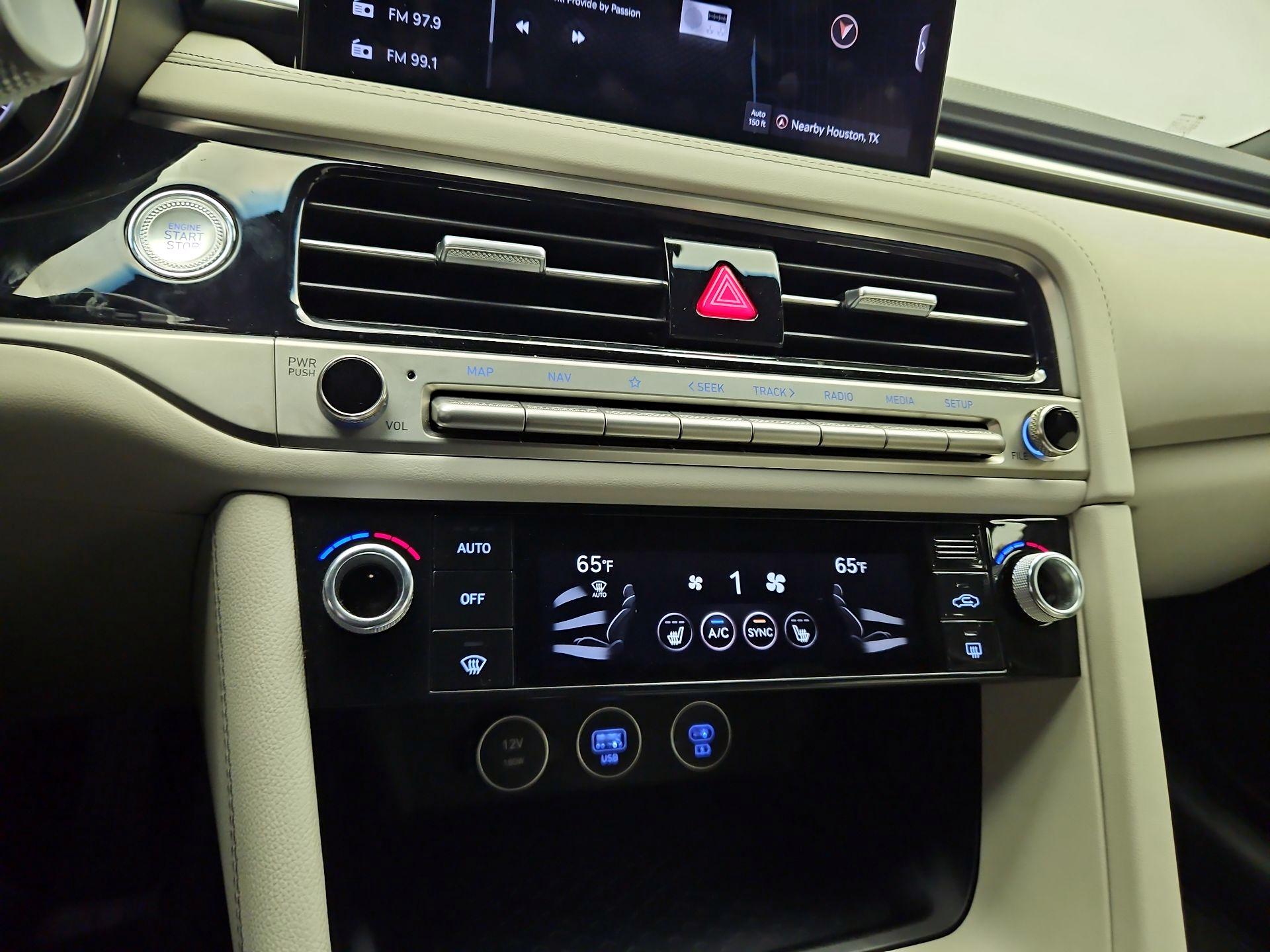 Thumbnail: 2025 Genesis G70 - 16