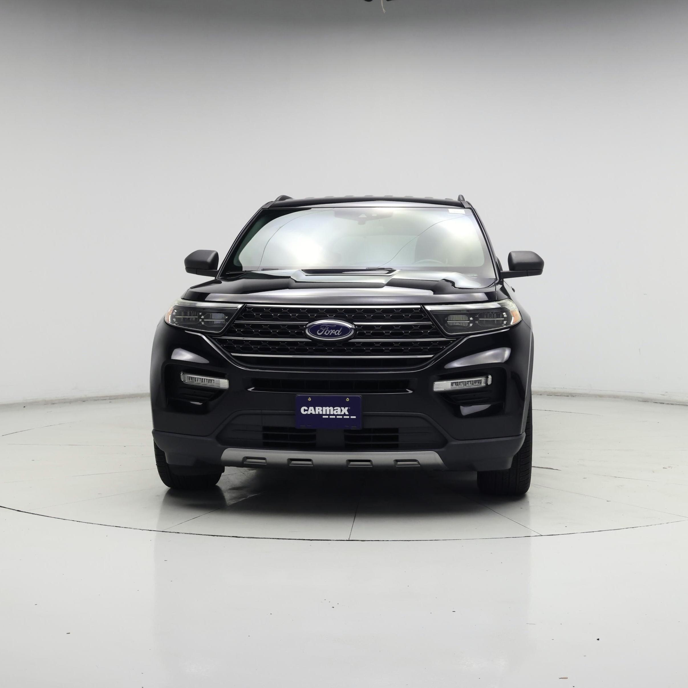 Thumbnail: 2020 Ford Explorer - 5